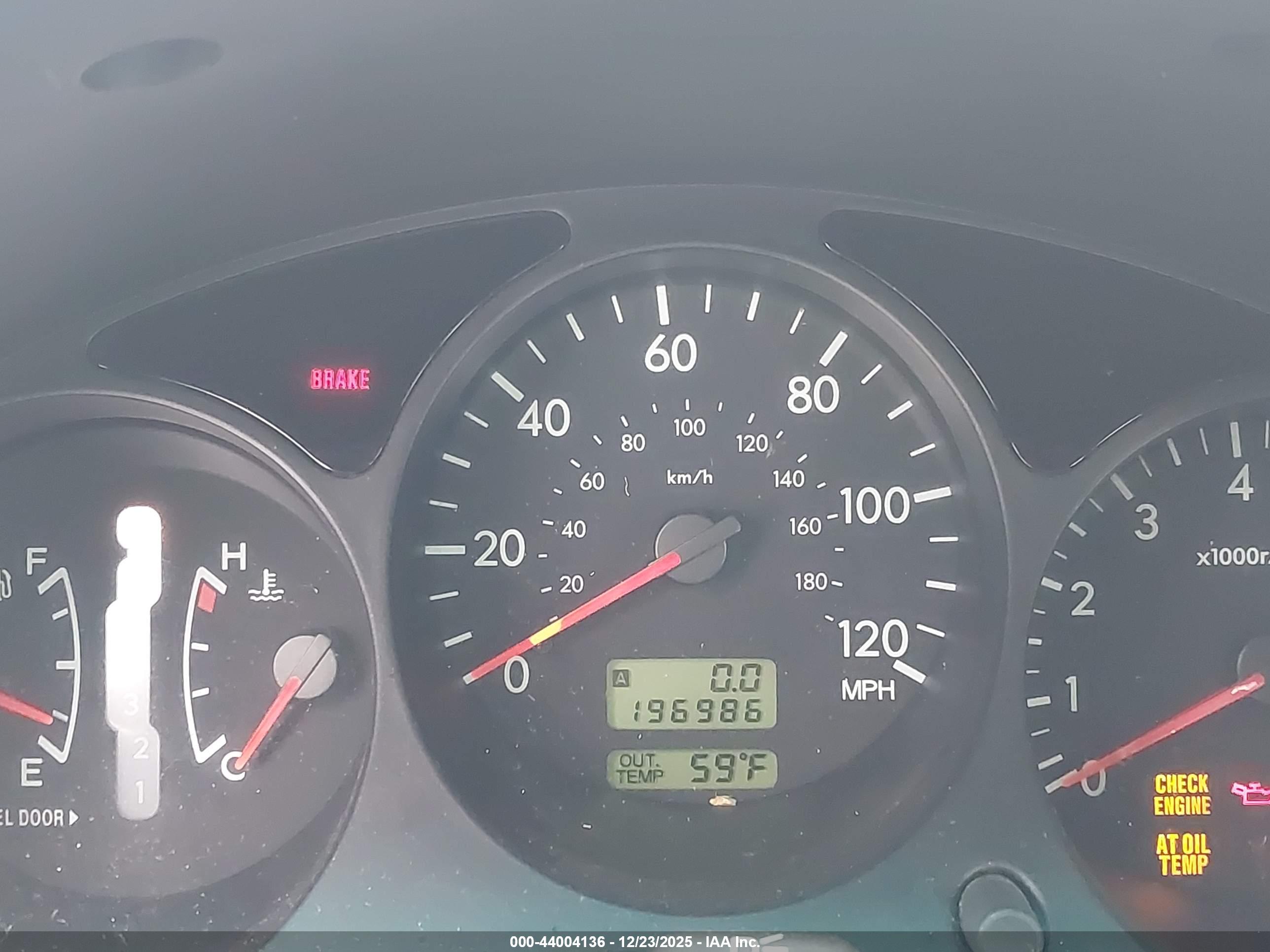 SUBARU FORESTER image 7