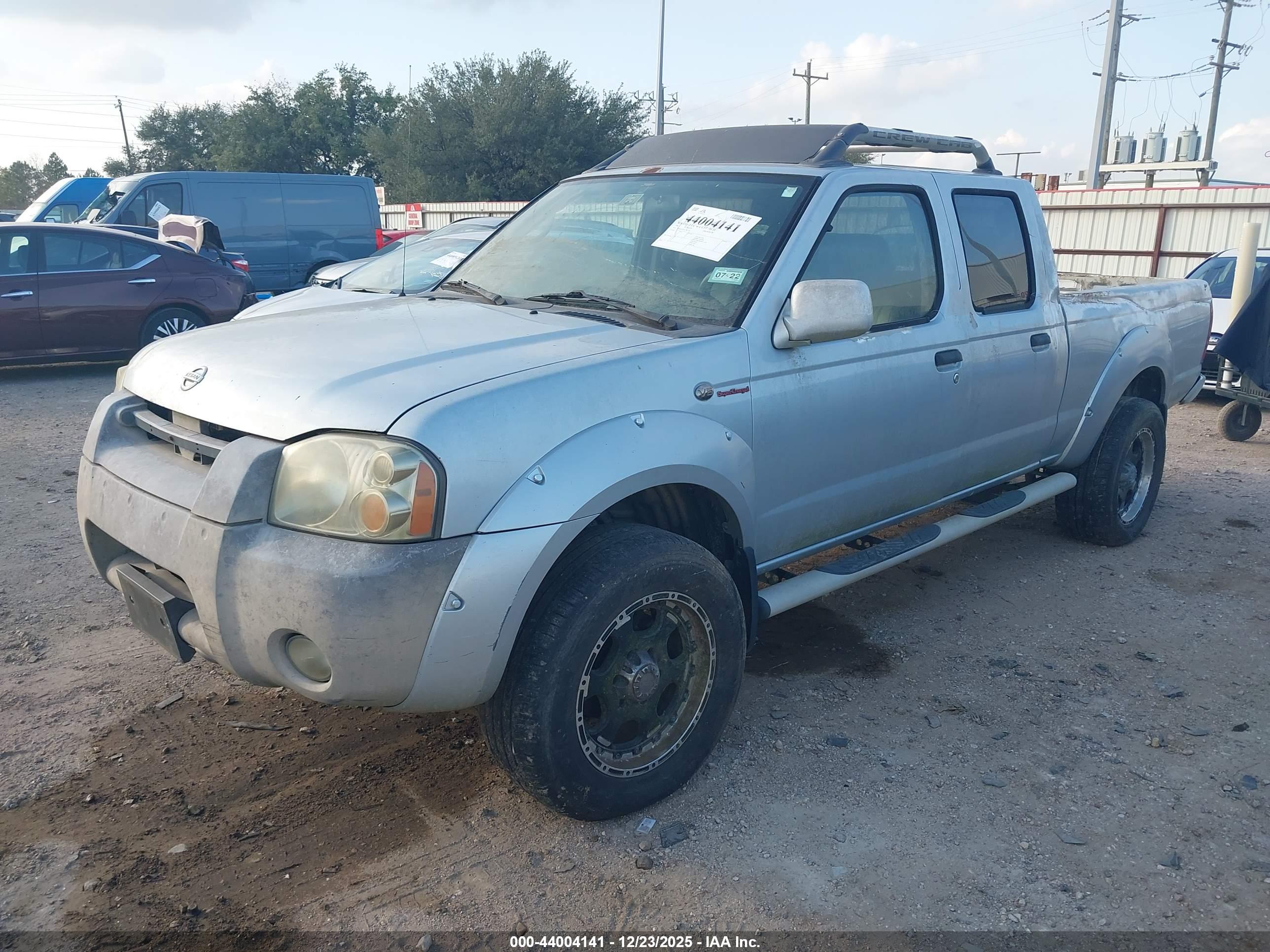 NISSAN FRONTIER image 2