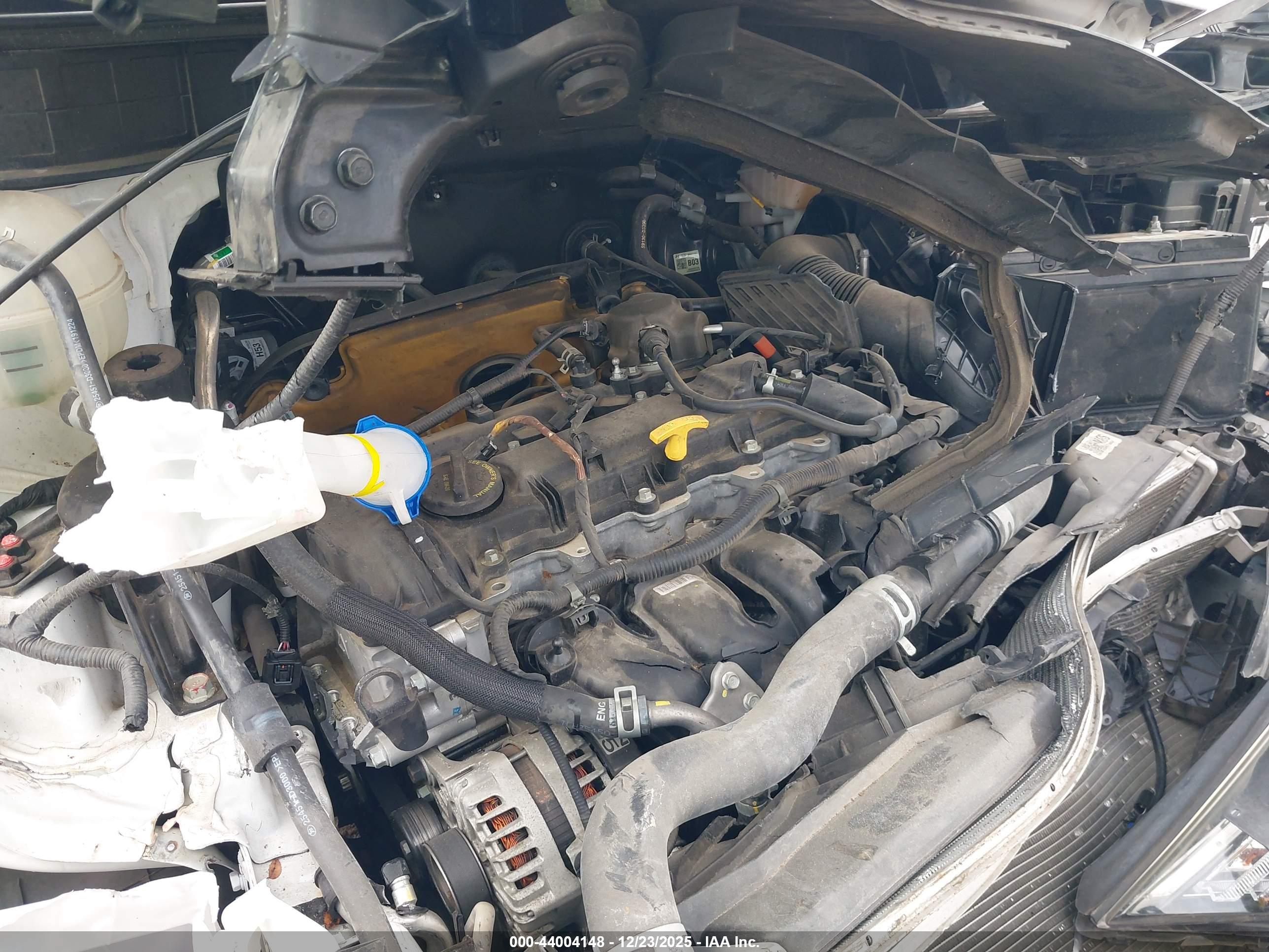 HYUNDAI TUCSON image 10