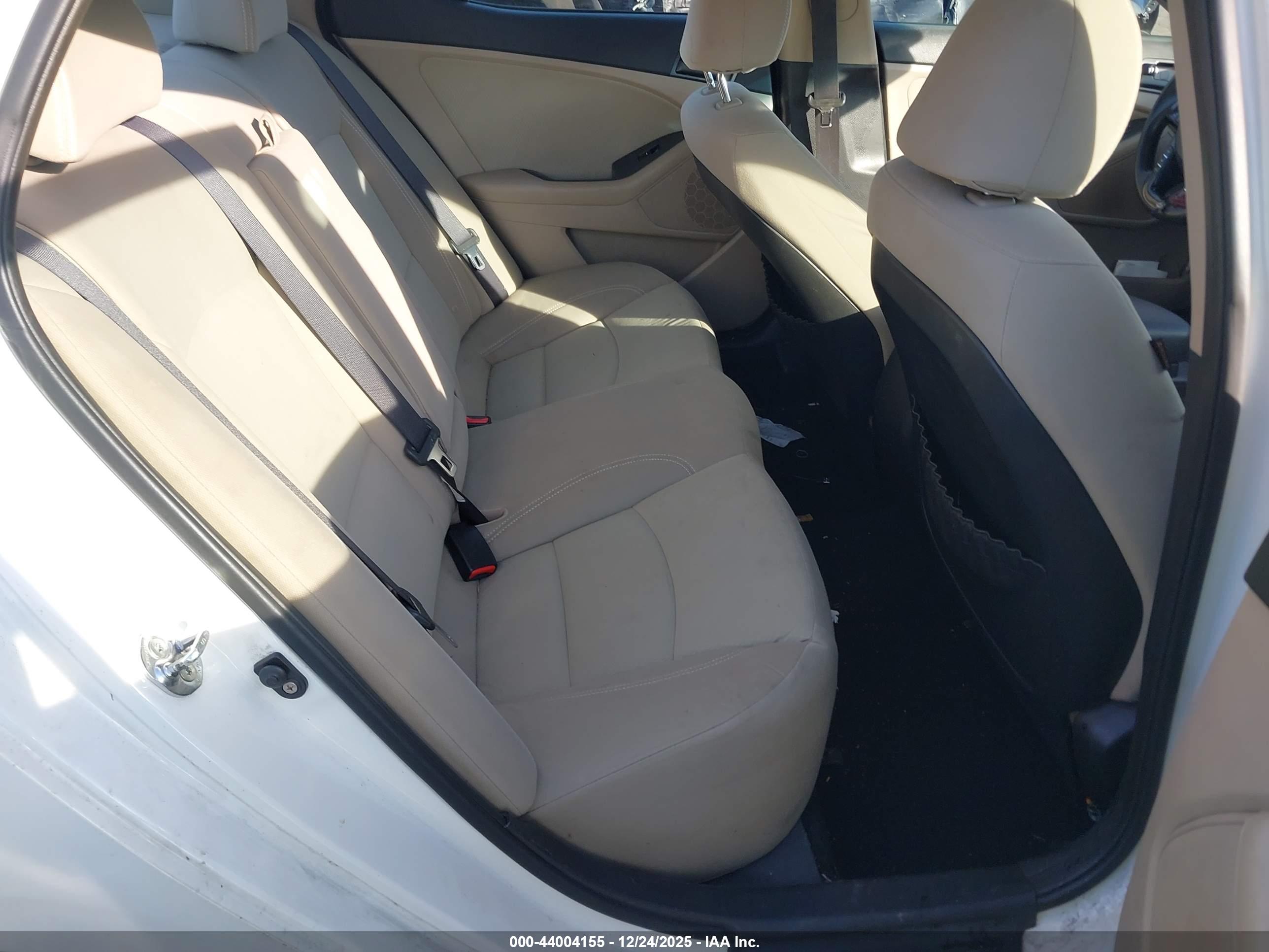KIA OPTIMA image 8