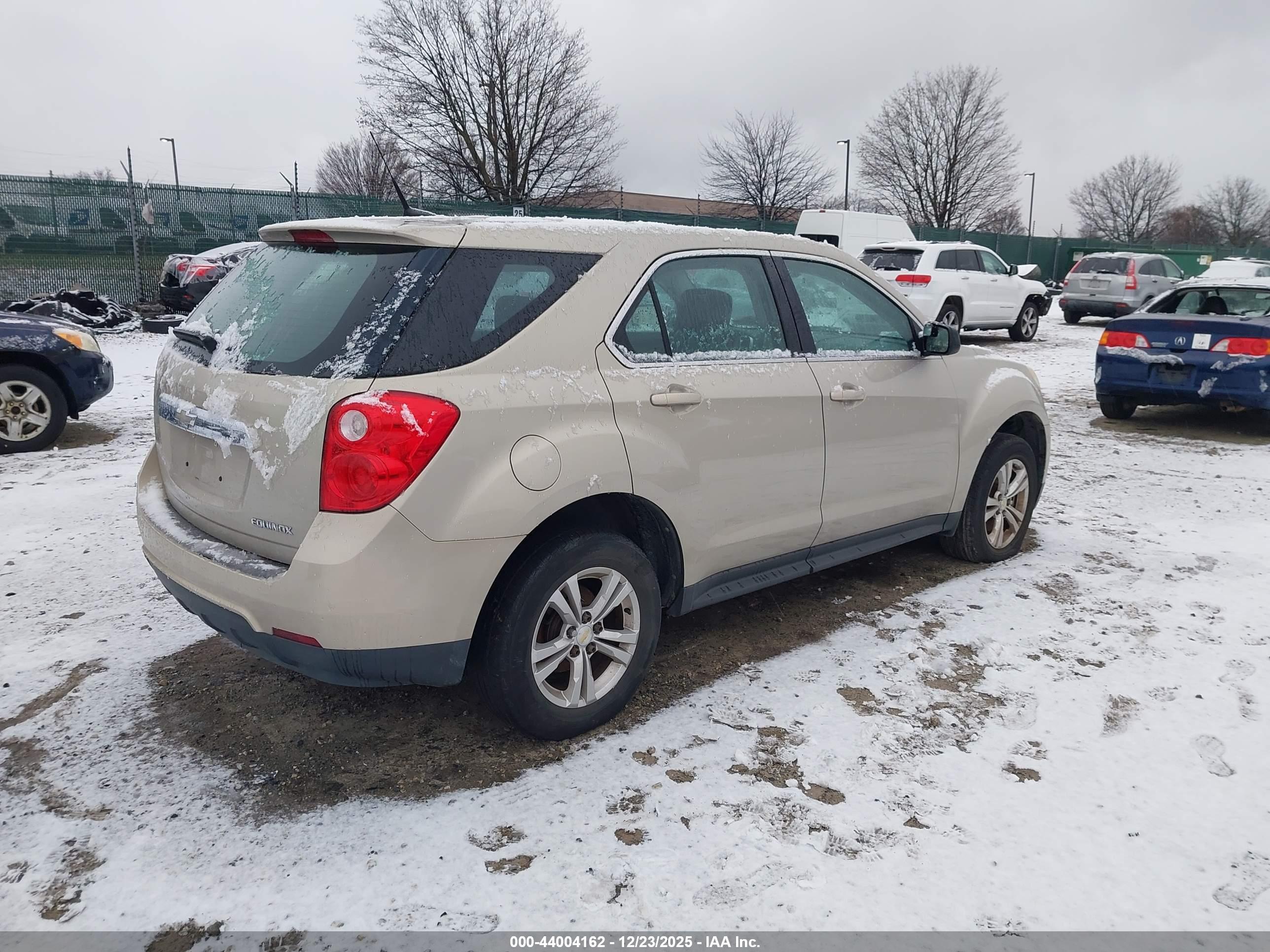 CHEVROLET EQUINOX image 4