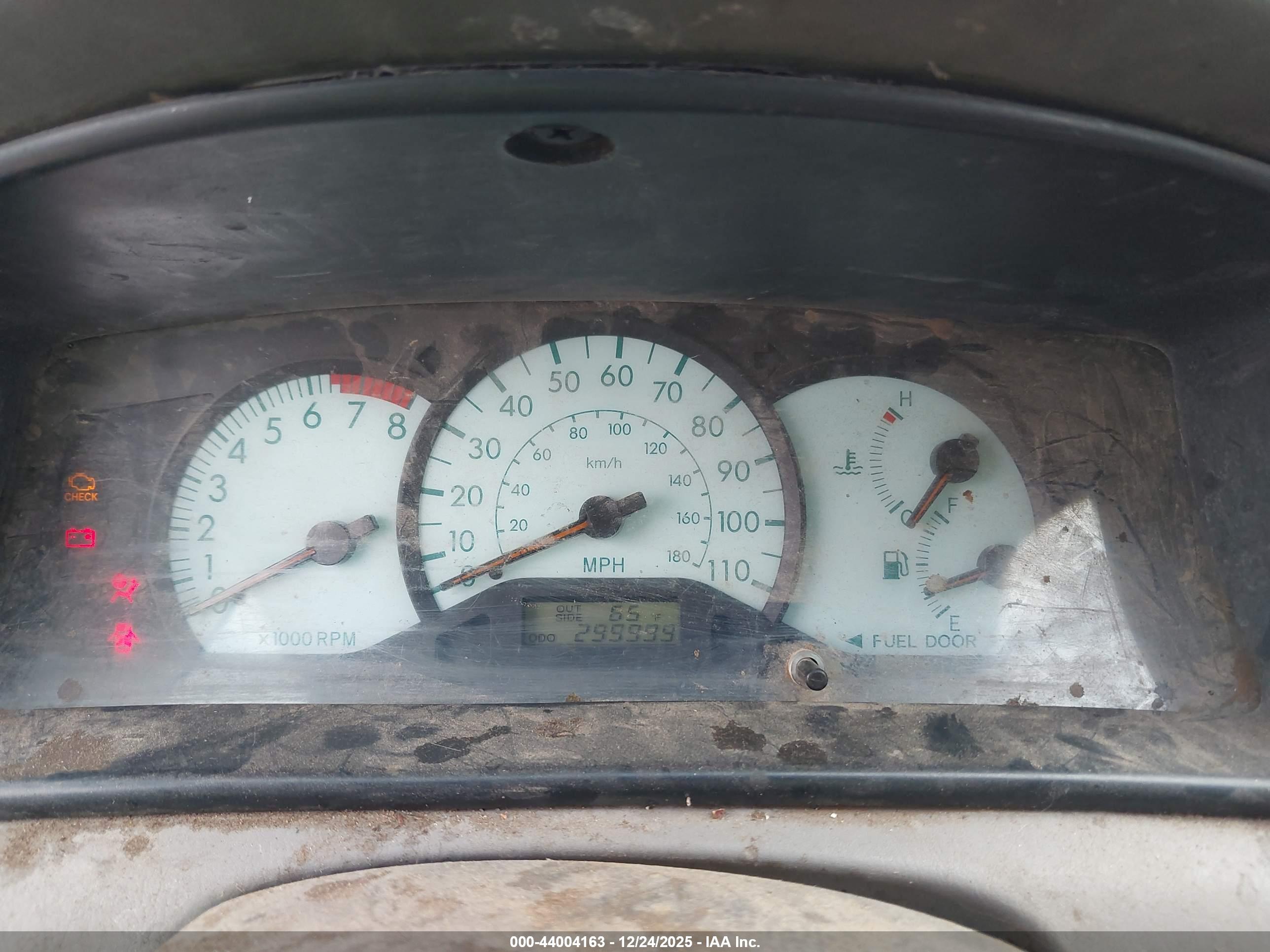 TOYOTA COROLLA image 7