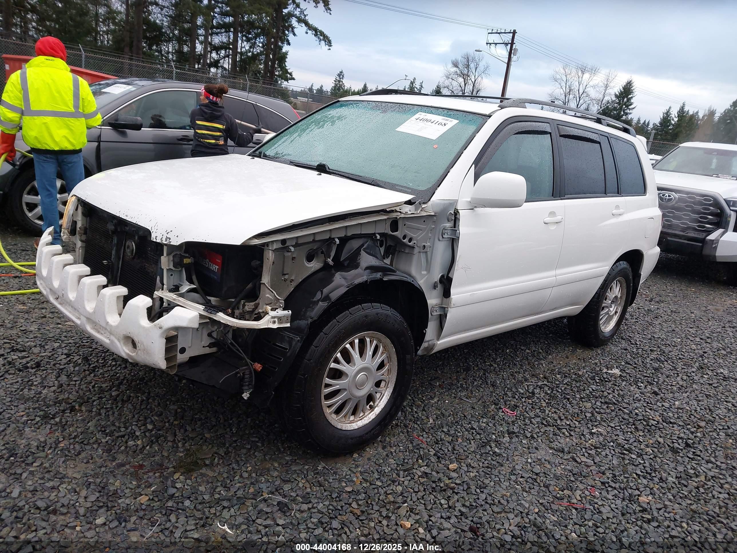 TOYOTA HIGHLANDER image 2