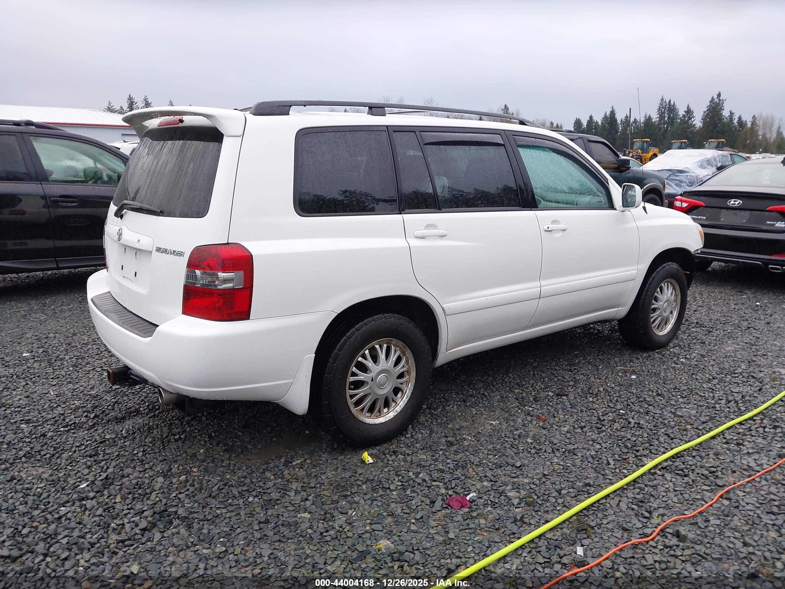 TOYOTA HIGHLANDER image 4