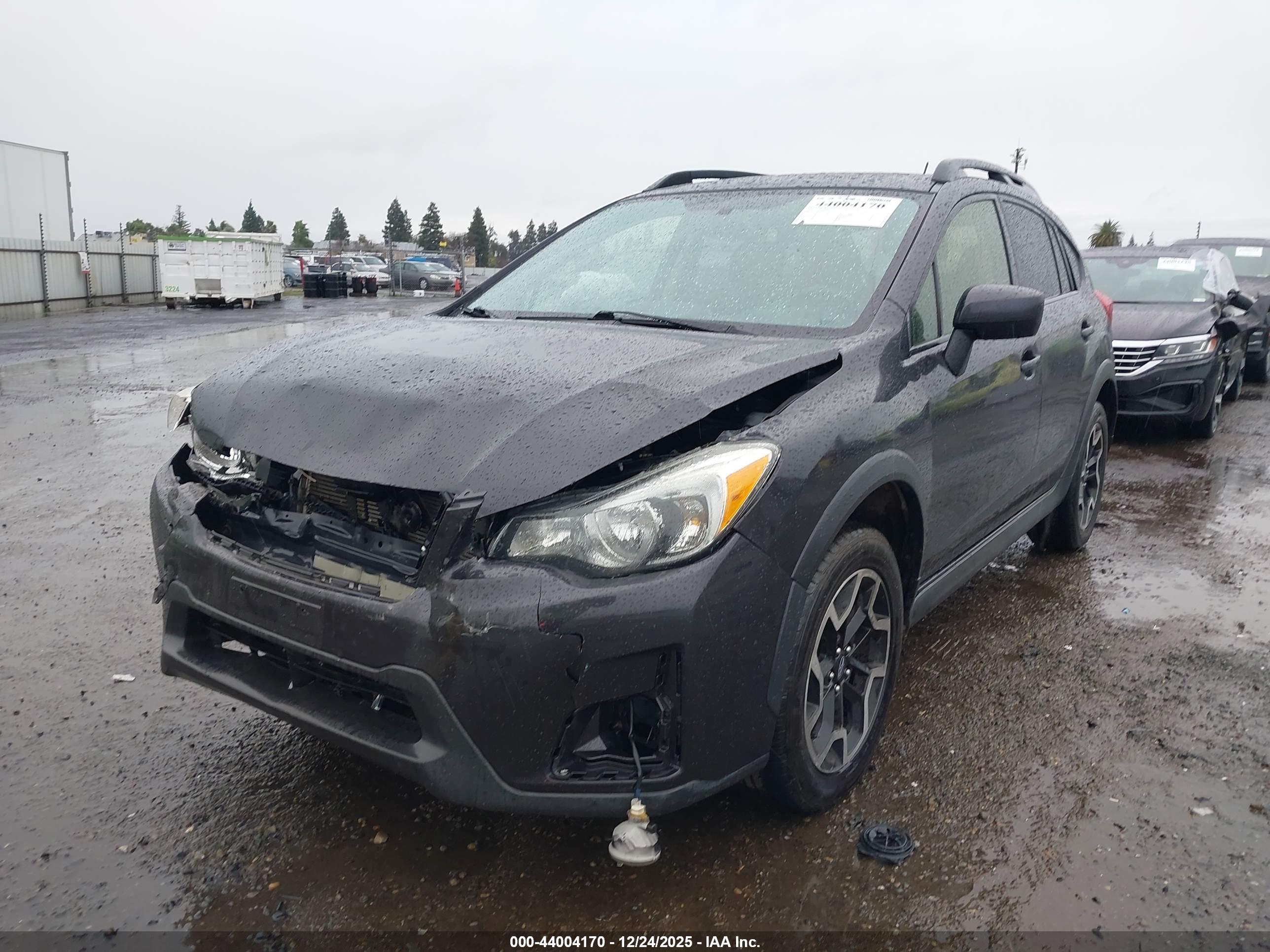 SUBARU CROSSTREK image 2
