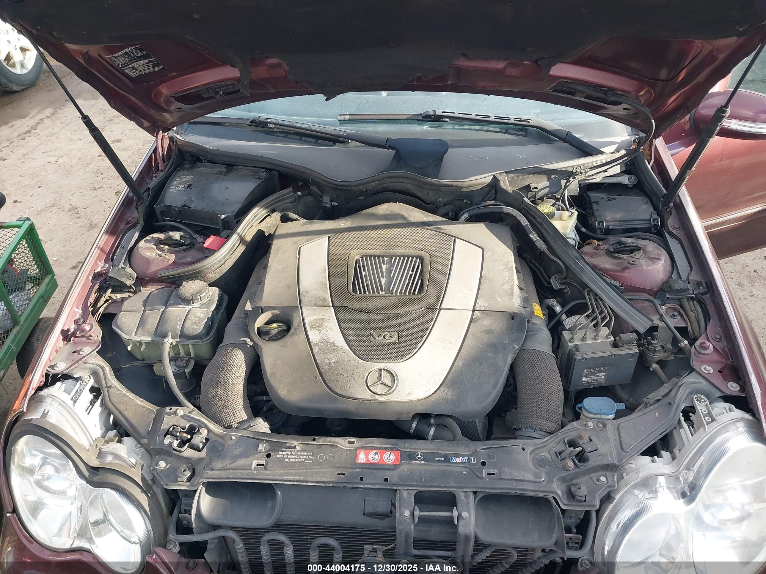 MERCEDES-BENZ C image 10