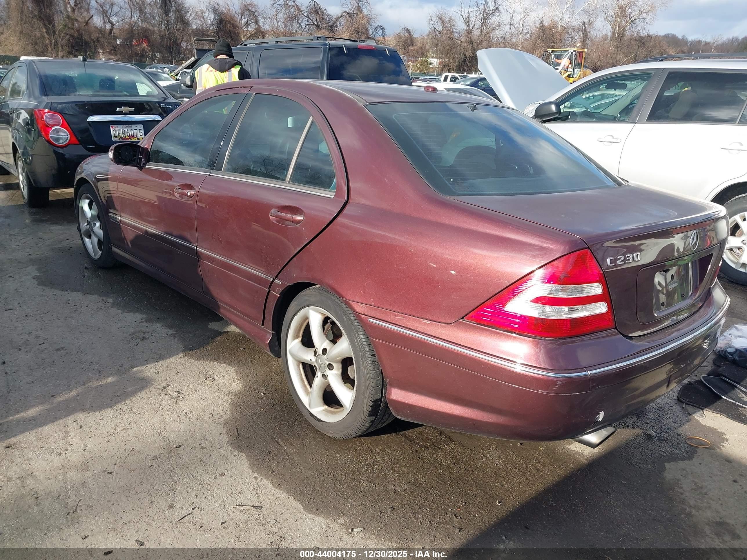 MERCEDES-BENZ C image 3