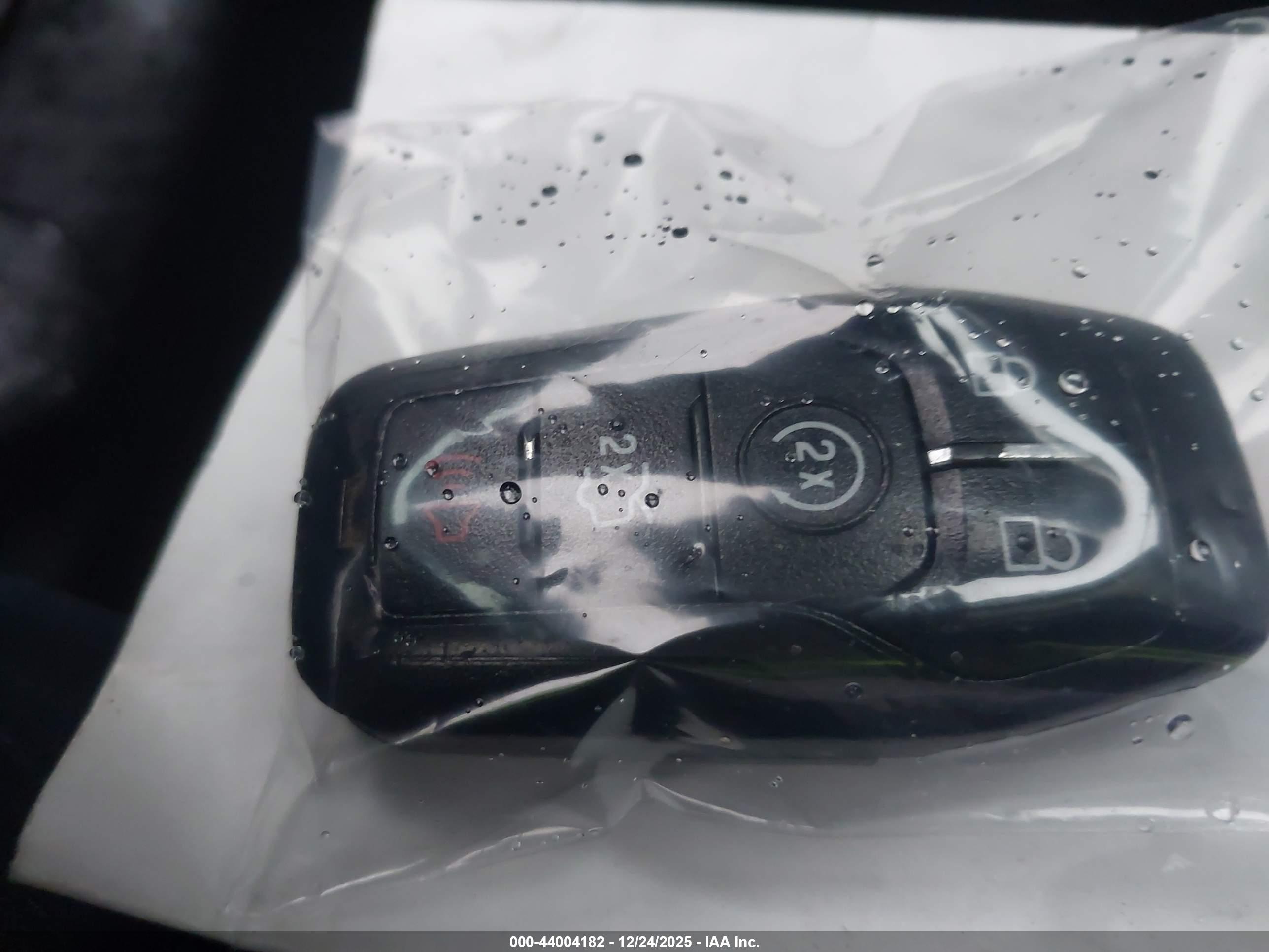 FORD MUSTANG image 11
