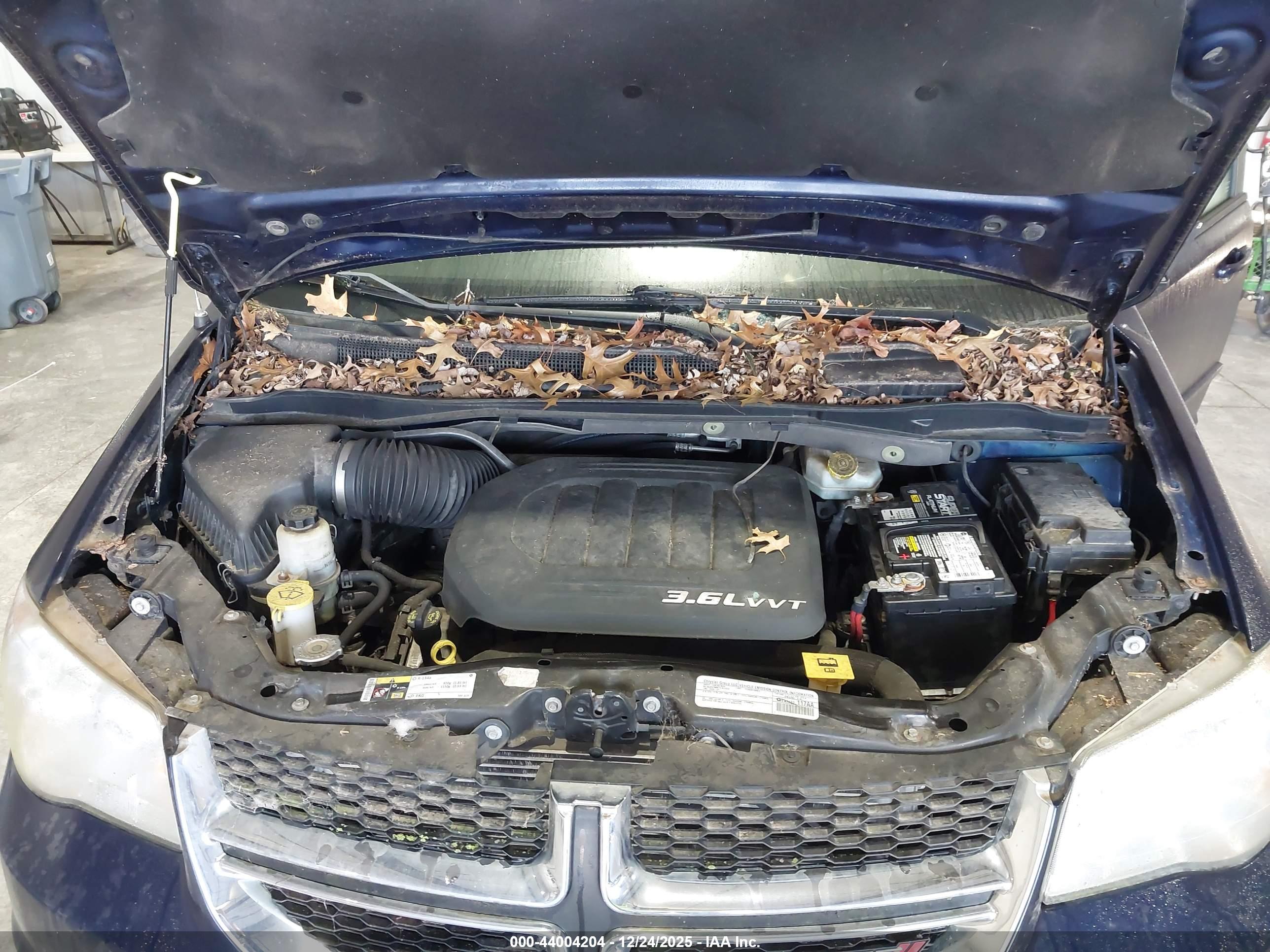 DODGE GRAND image 10