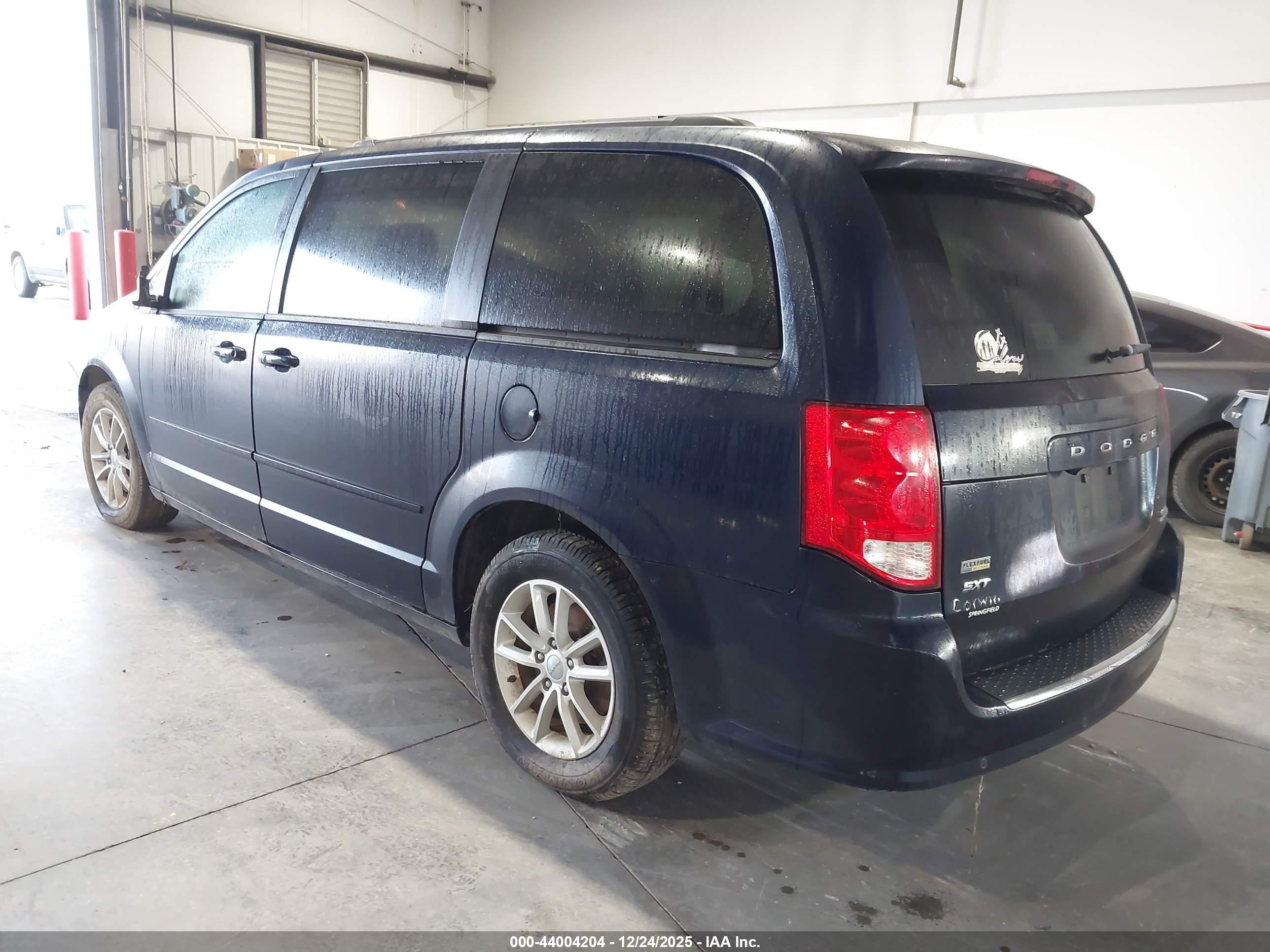 DODGE GRAND image 3