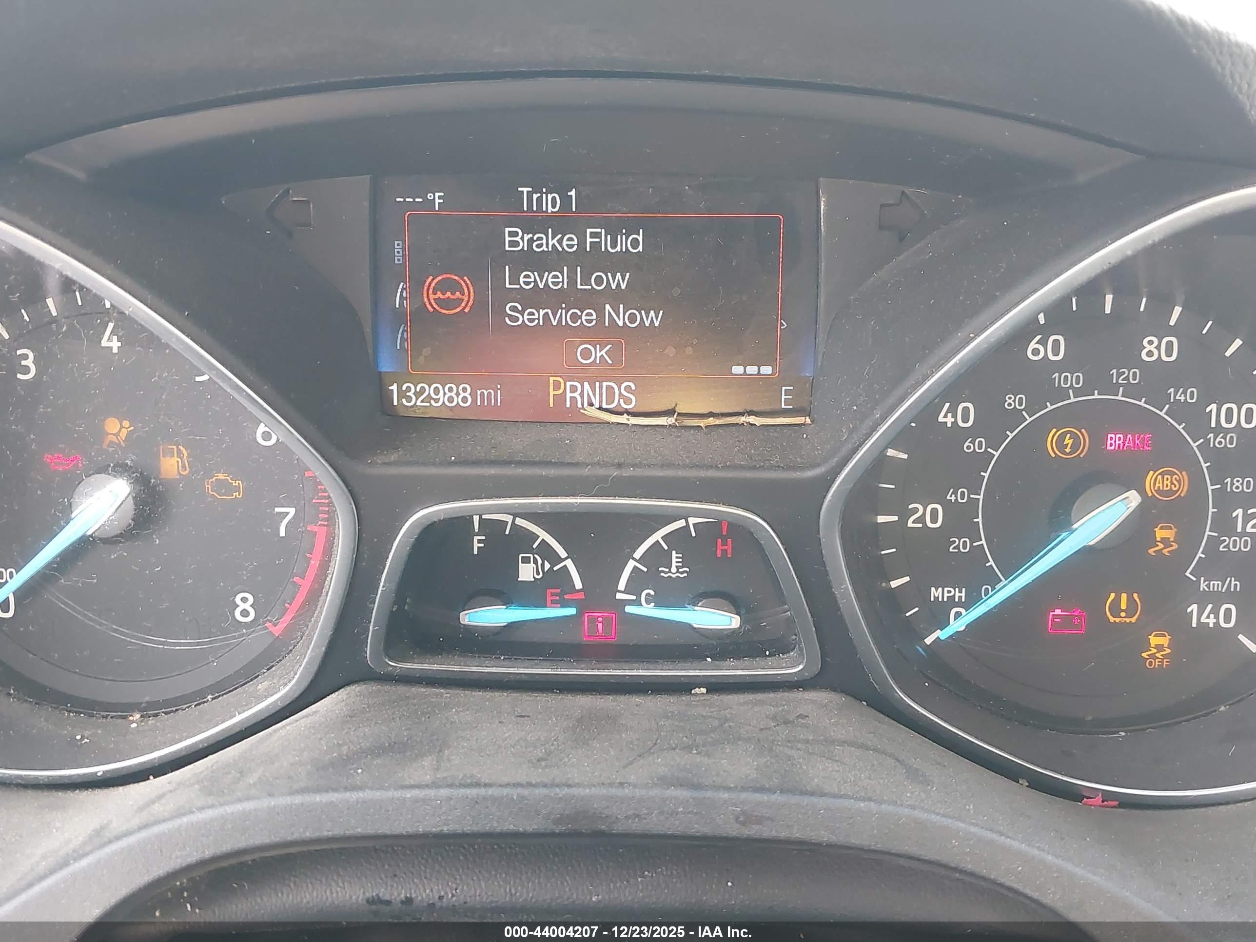 FORD ESCAPE image 7