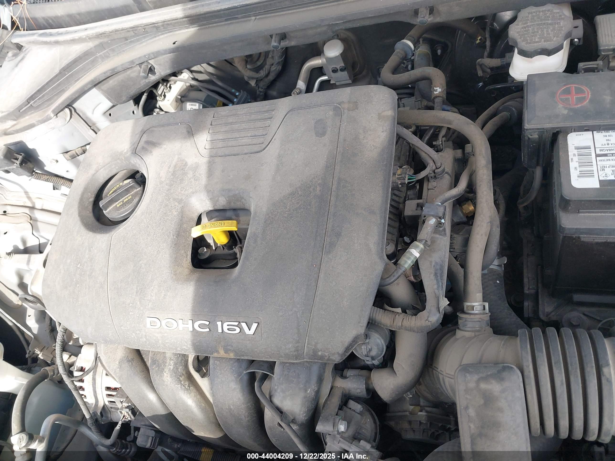 HYUNDAI ELANTRA image 10