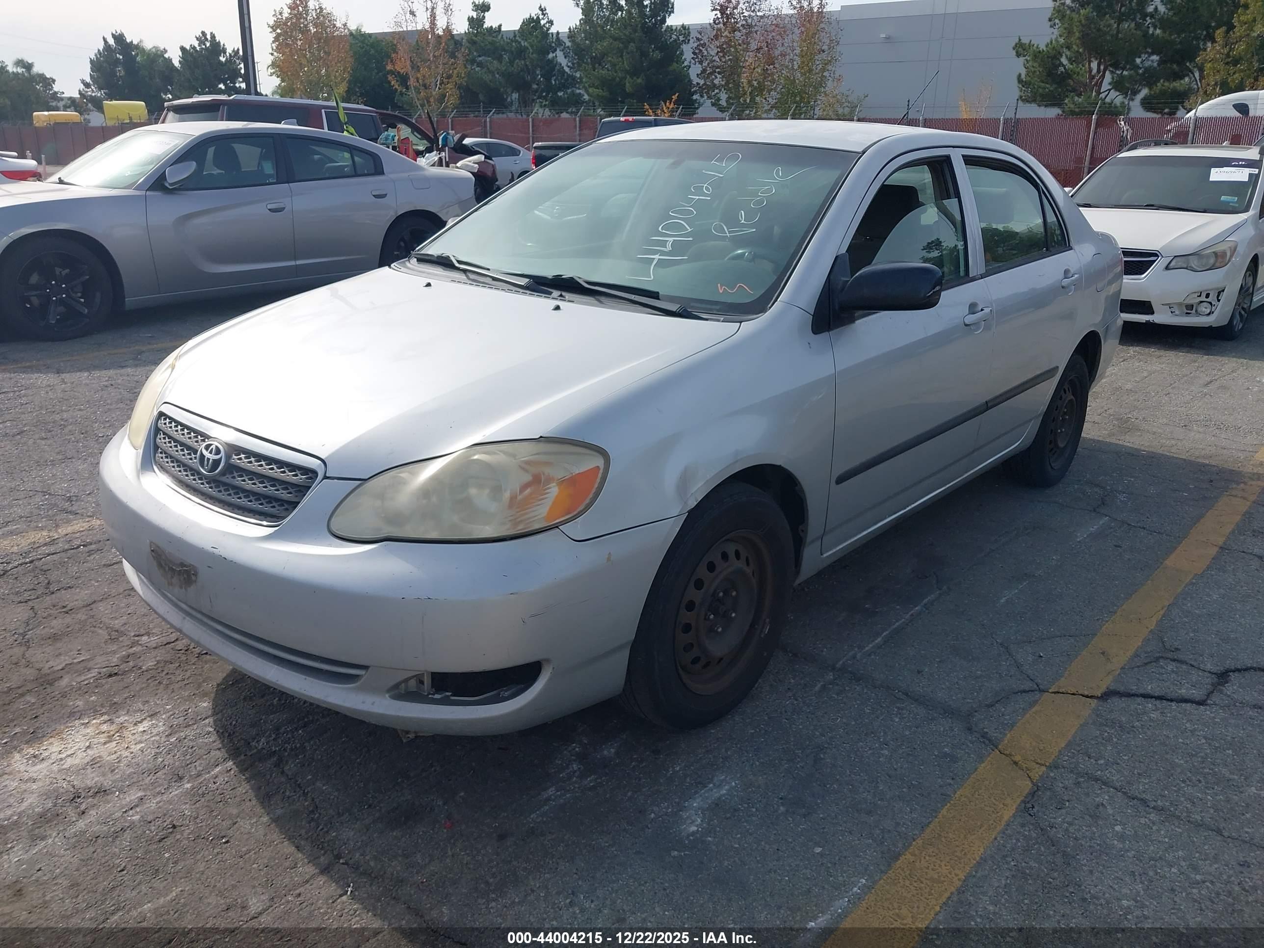 TOYOTA COROLLA image 2