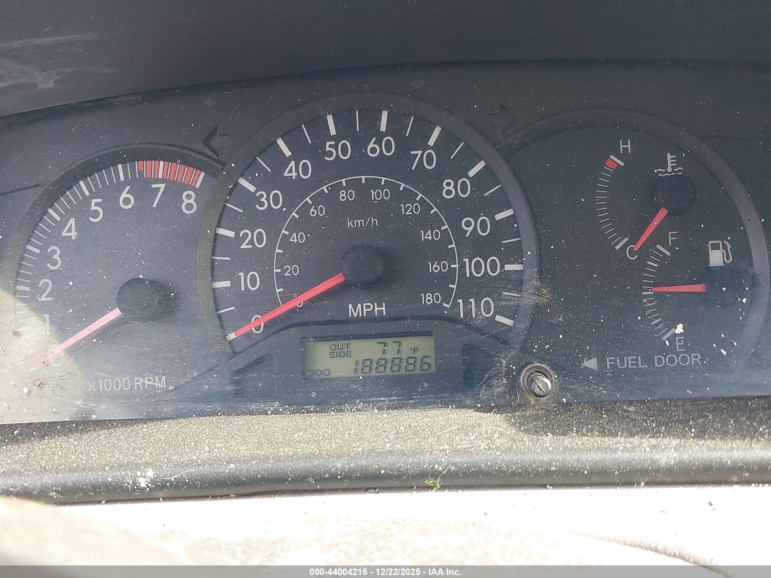 TOYOTA COROLLA image 7