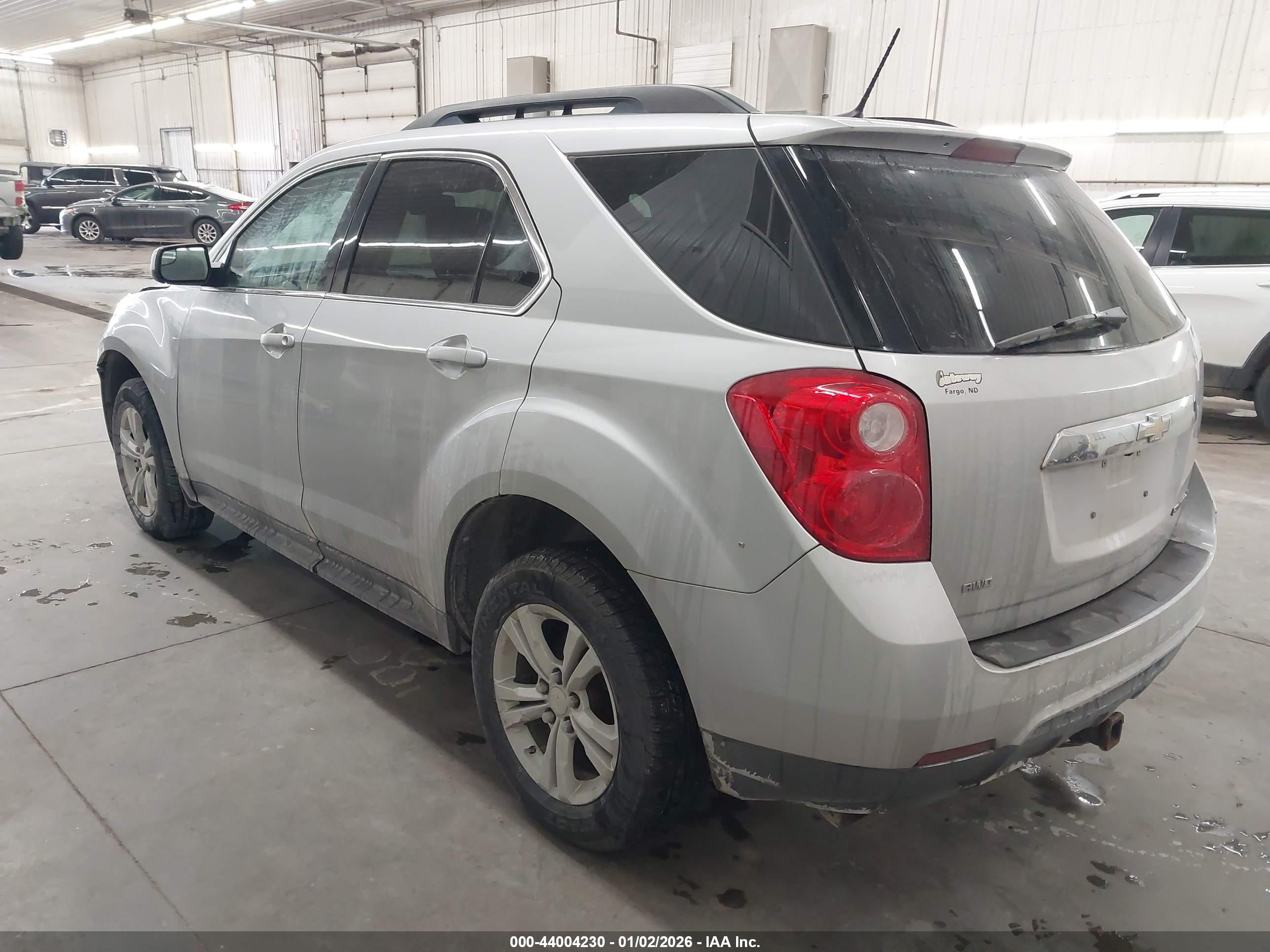 CHEVROLET EQUINOX image 3