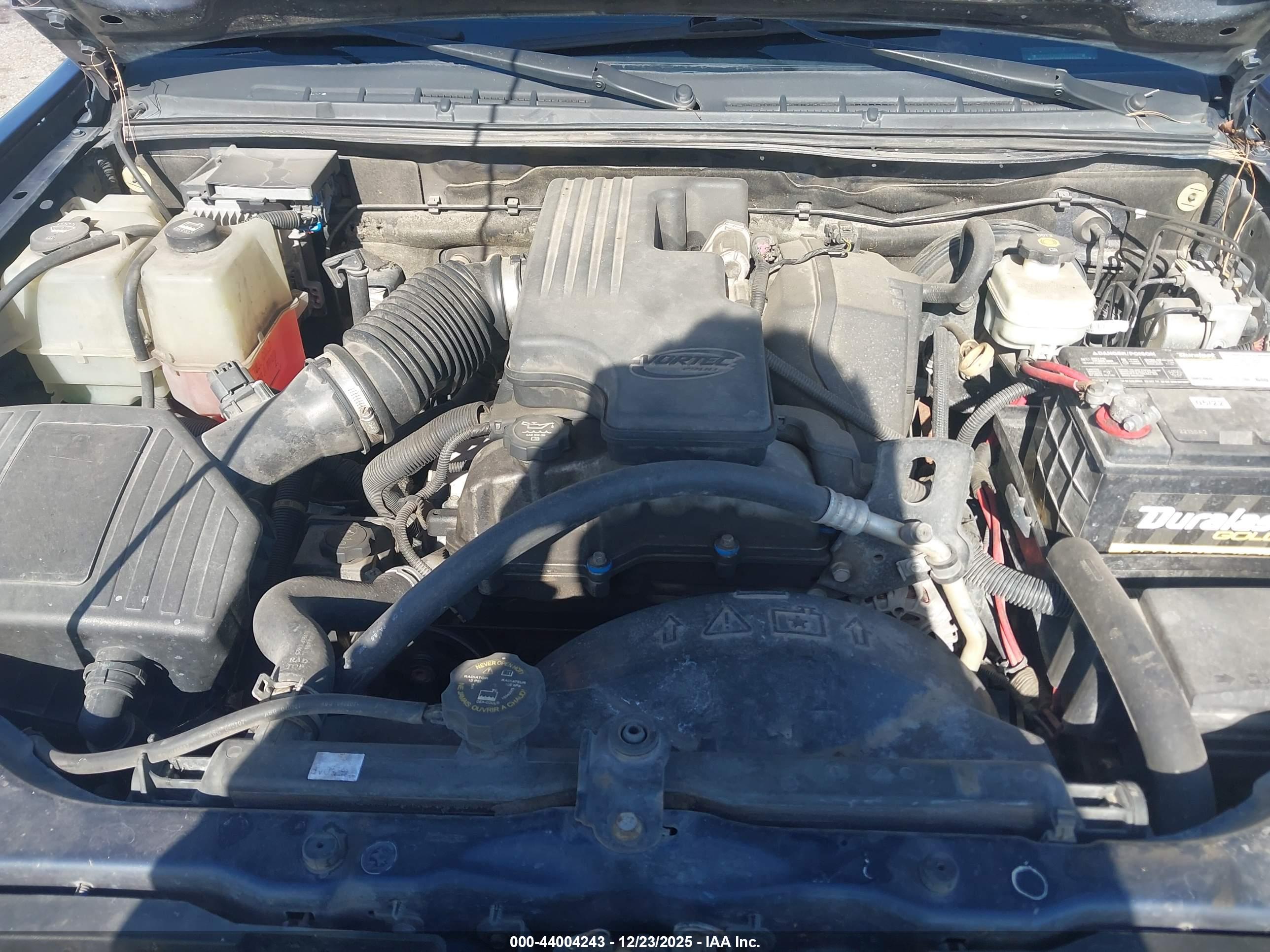 CHEVROLET COLORADO image 10