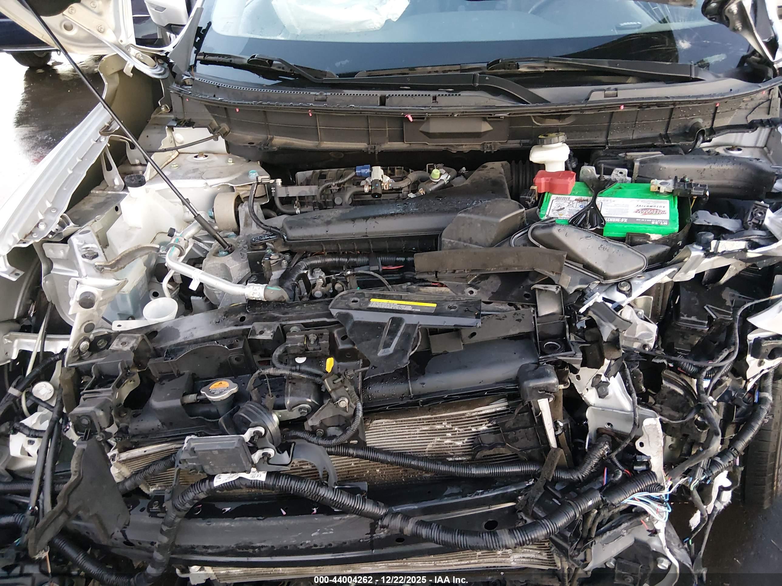 NISSAN ROGUE image 10
