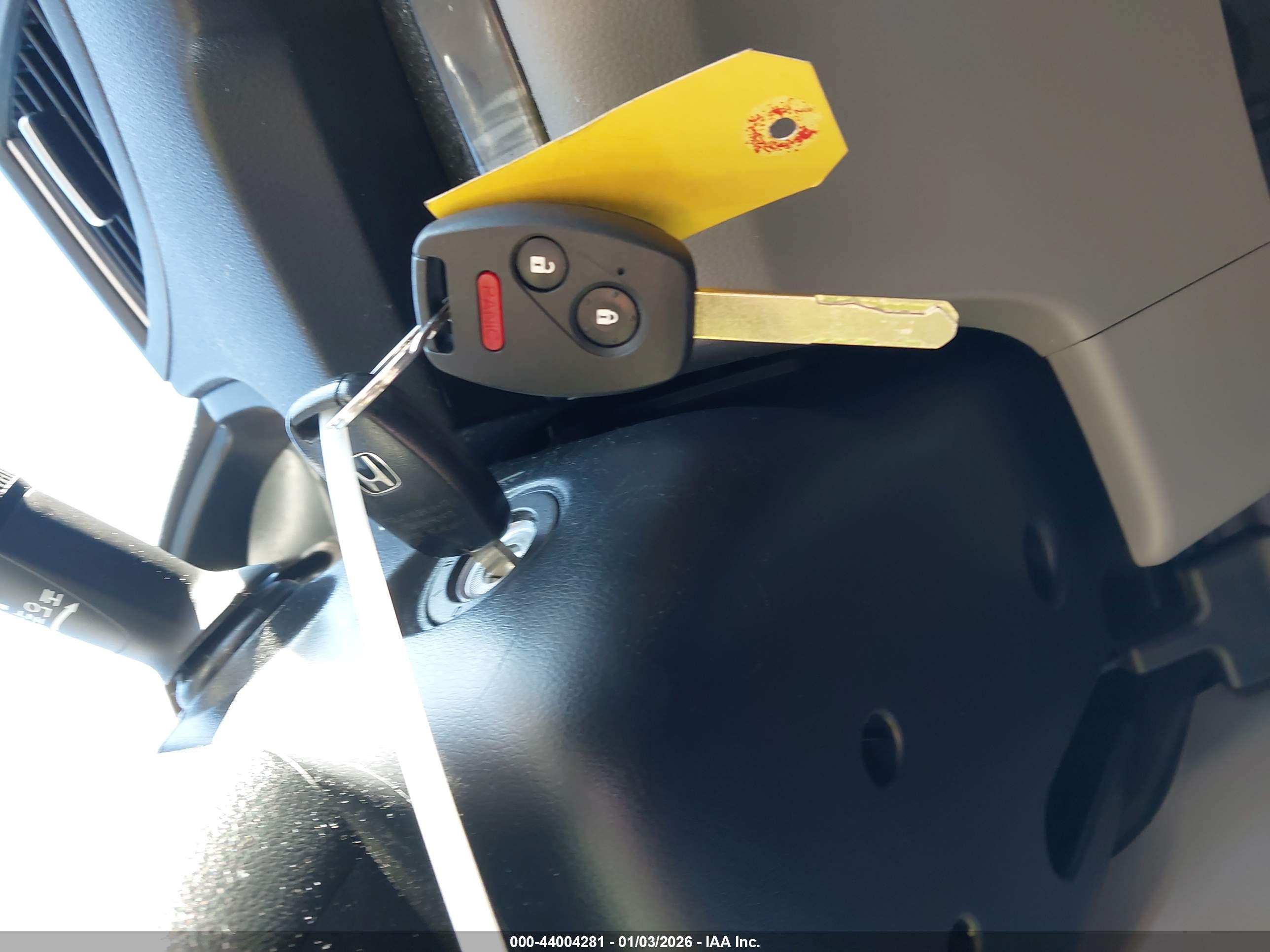 HONDA CR-V image 11