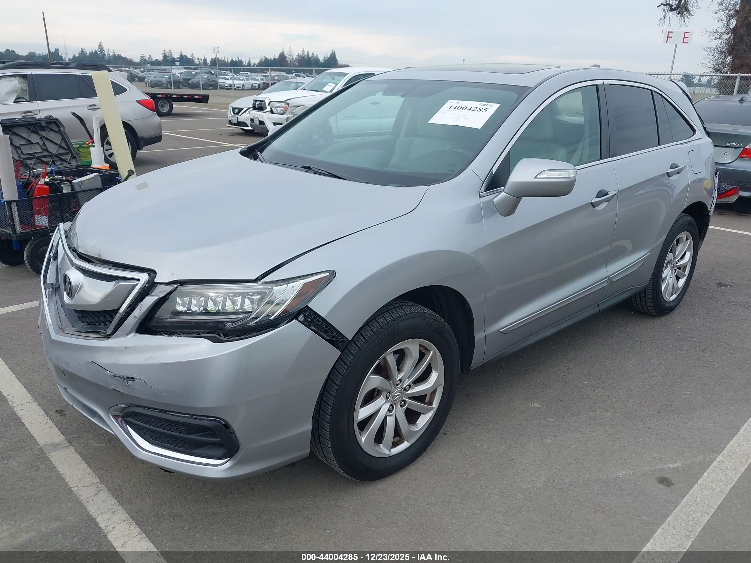 ACURA RDX image 2