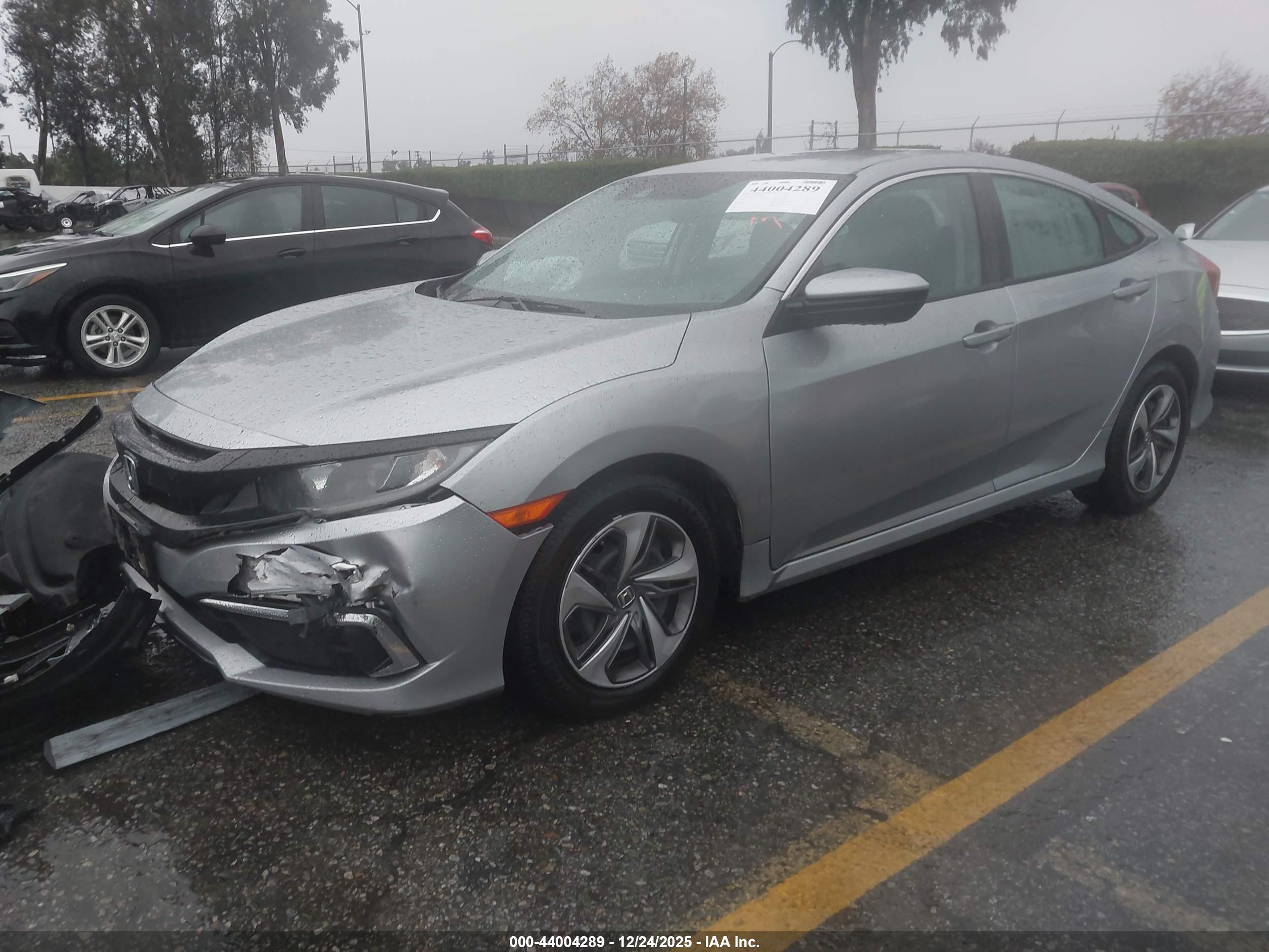 HONDA CIVIC image 2