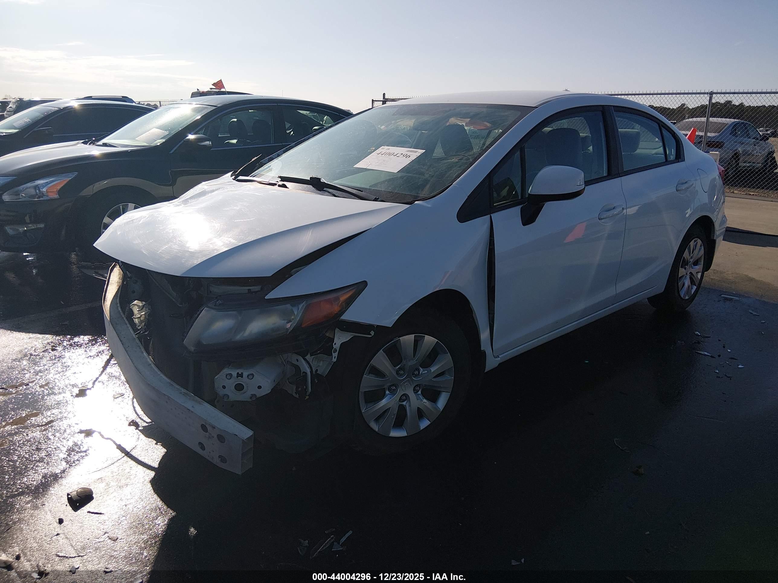 HONDA CIVIC image 2