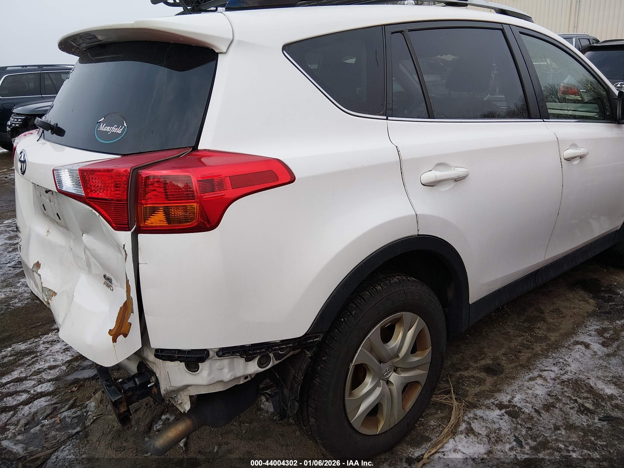 TOYOTA RAV4 image 4