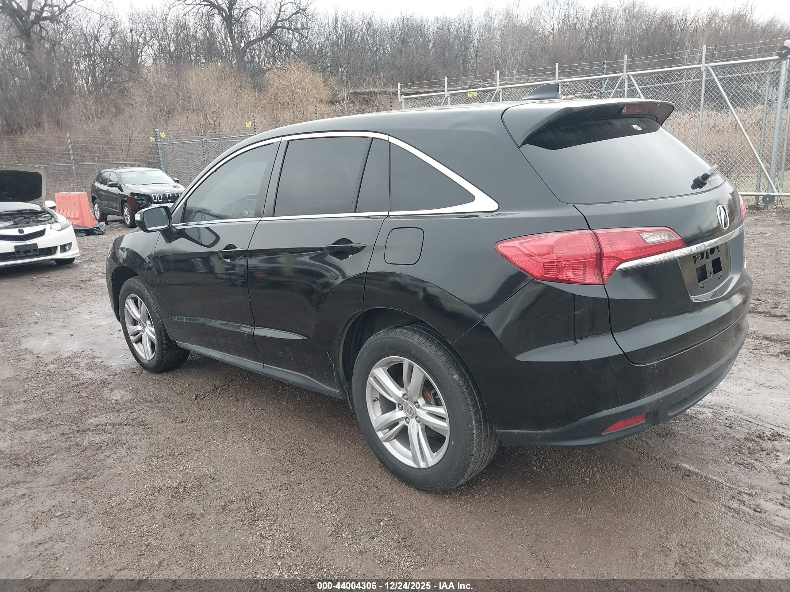ACURA RDX image 3