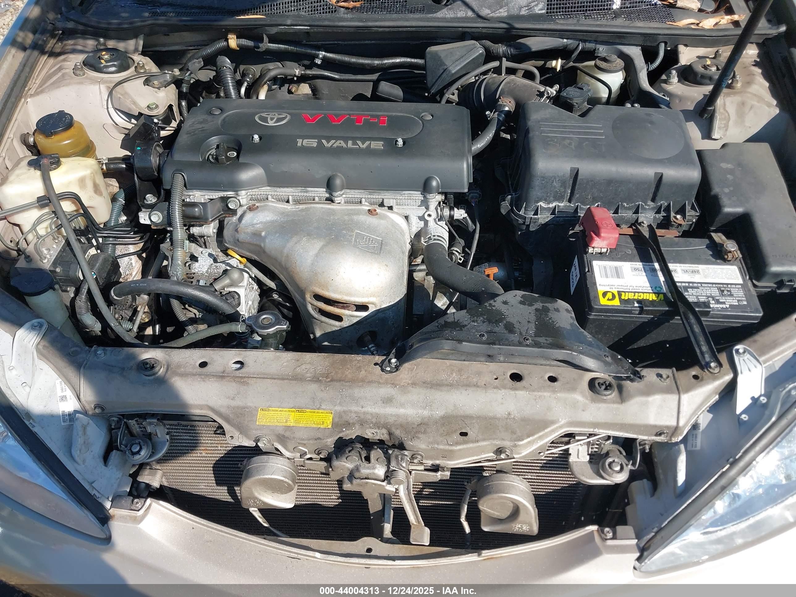 TOYOTA CAMRY image 10