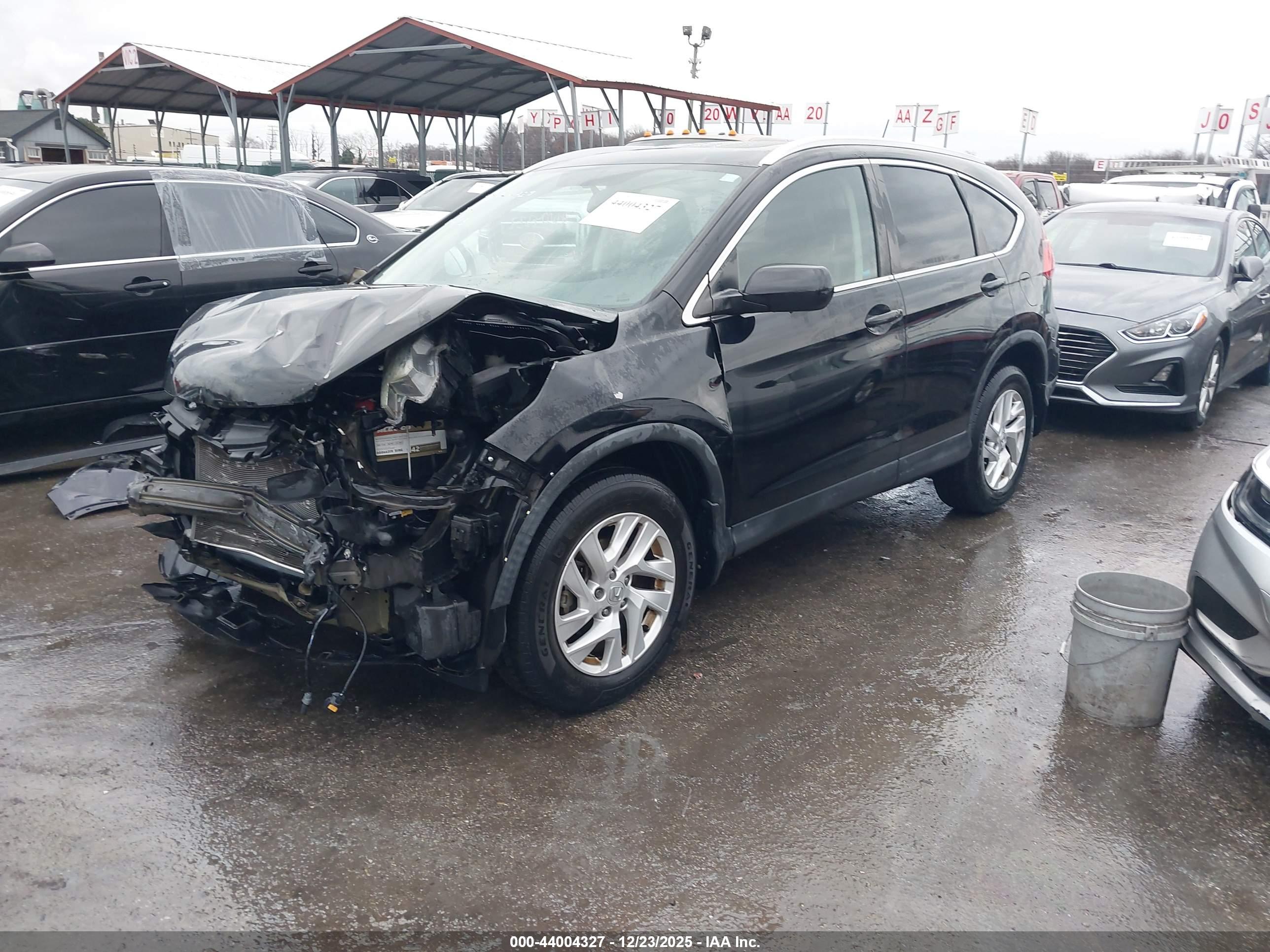 HONDA CR-V image 2