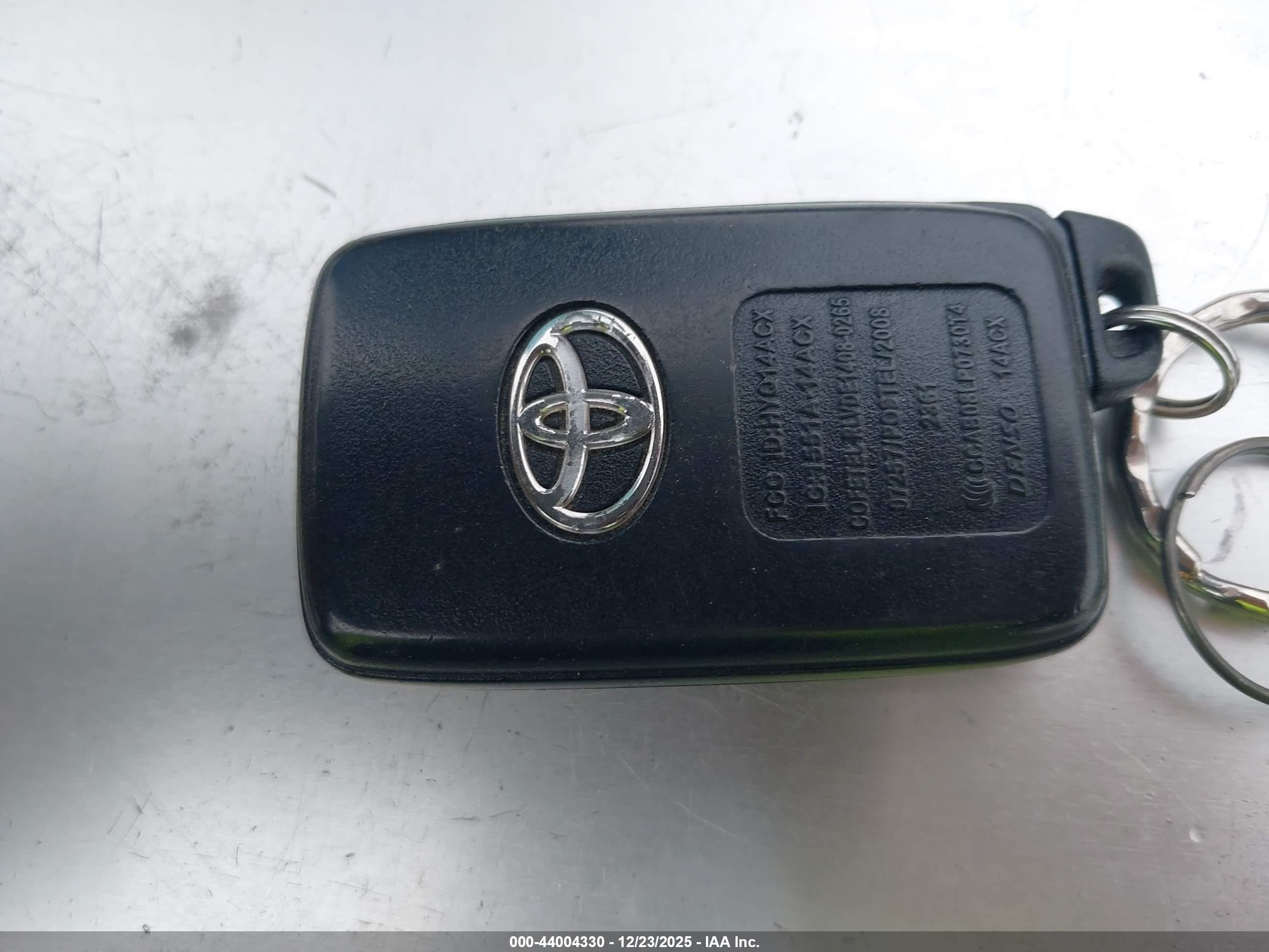 TOYOTA PRIUS image 11