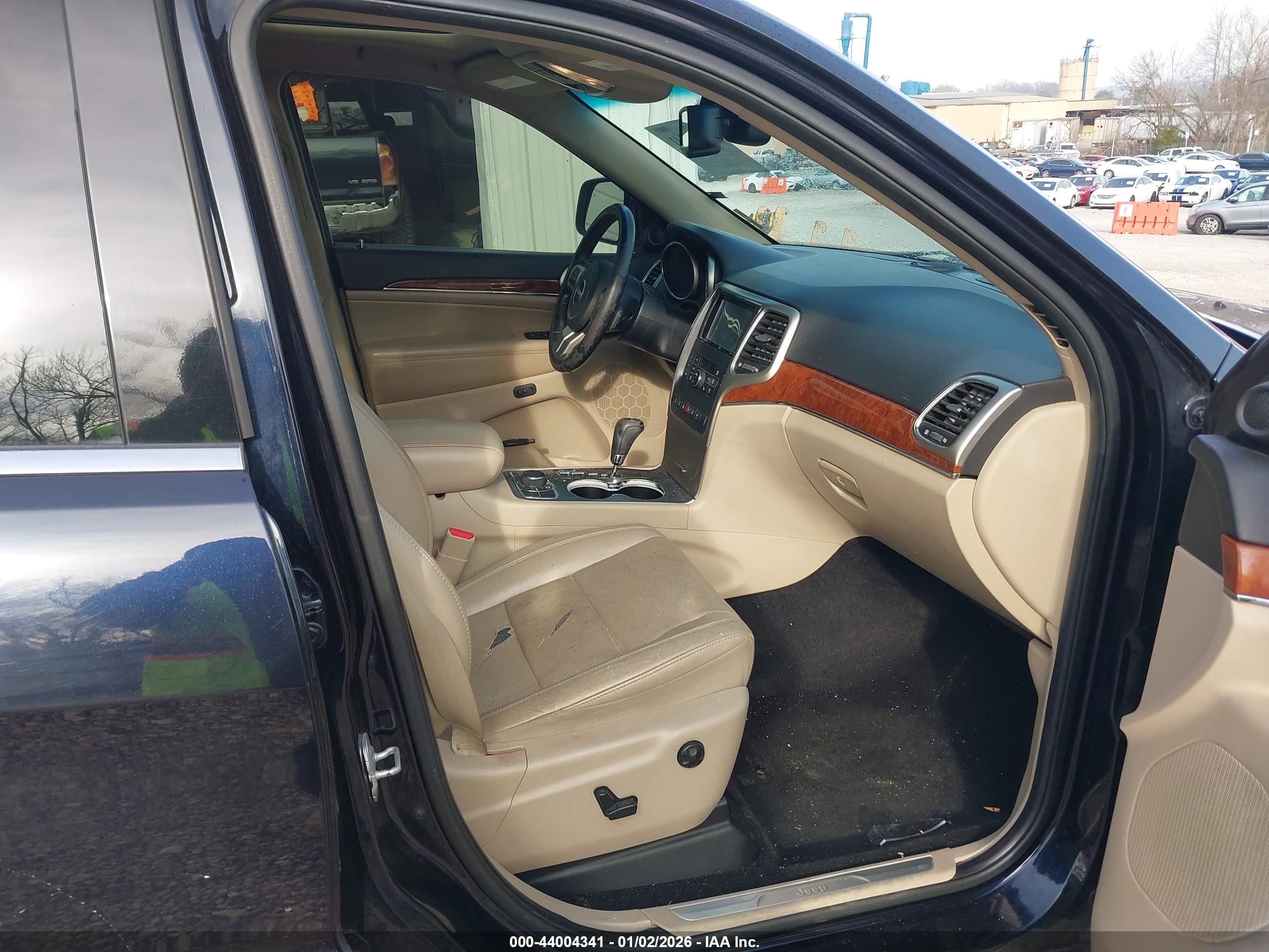 JEEP GRAND image 5