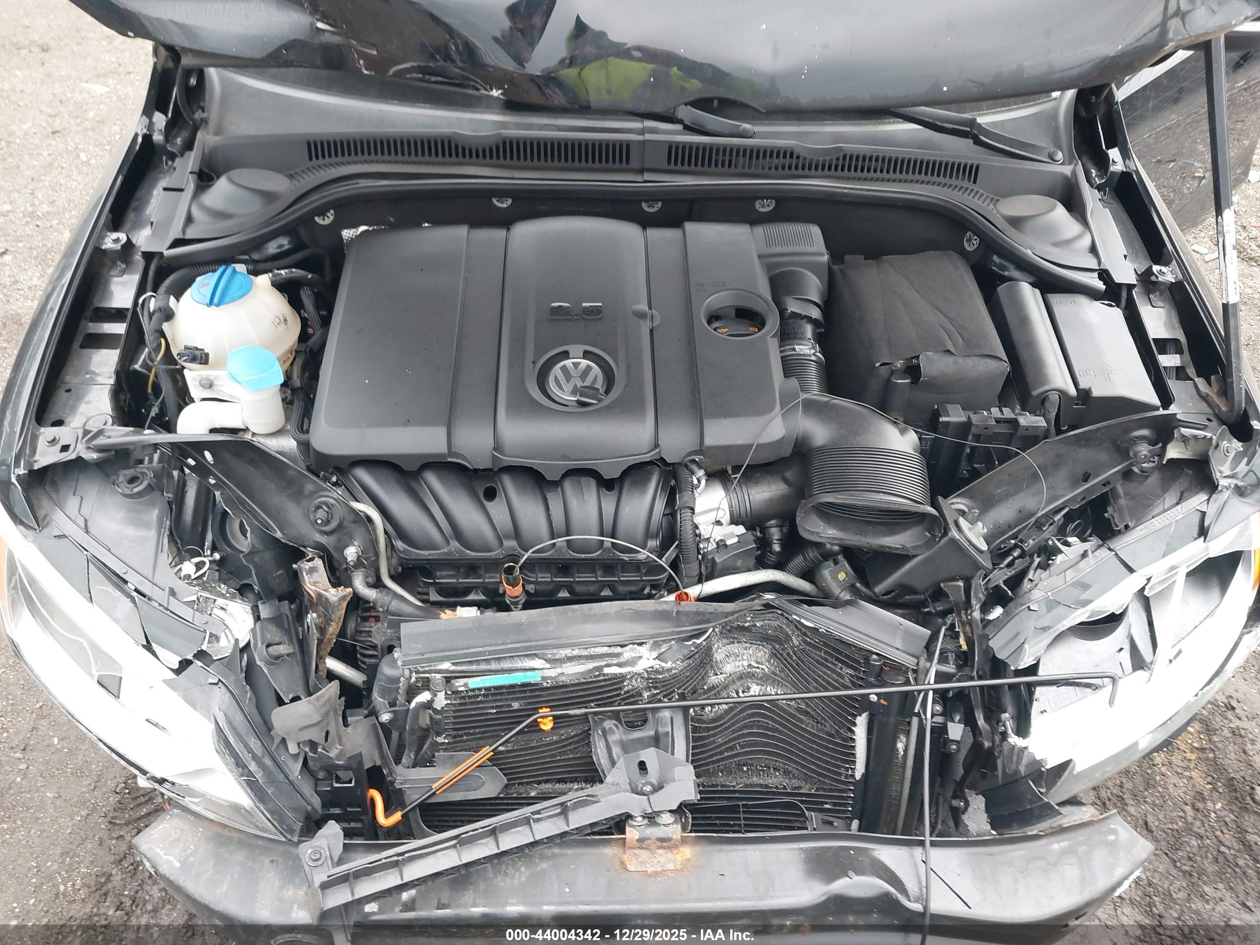 VOLKSWAGEN JETTA image 10