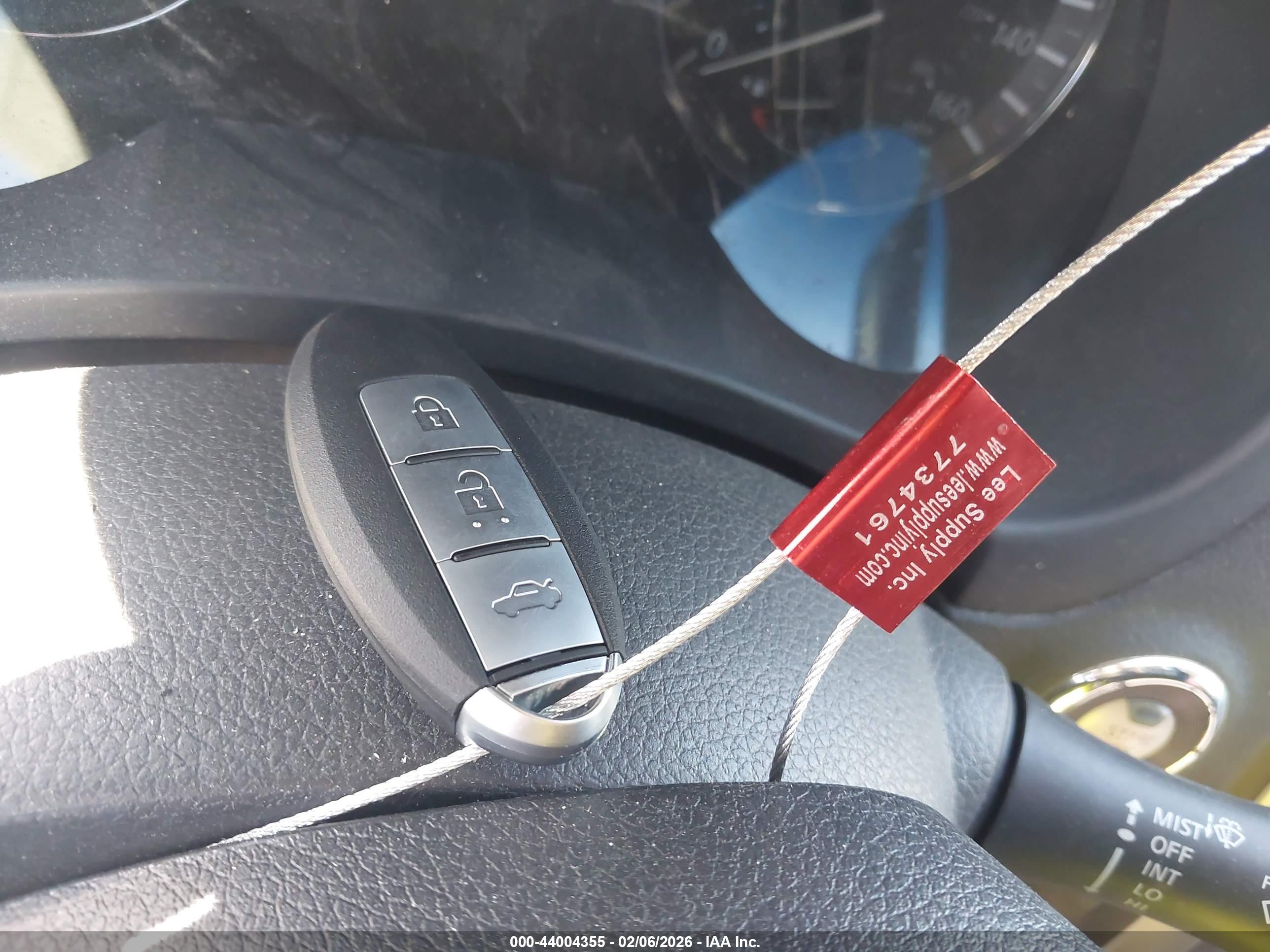 NISSAN ALTIMA image 11