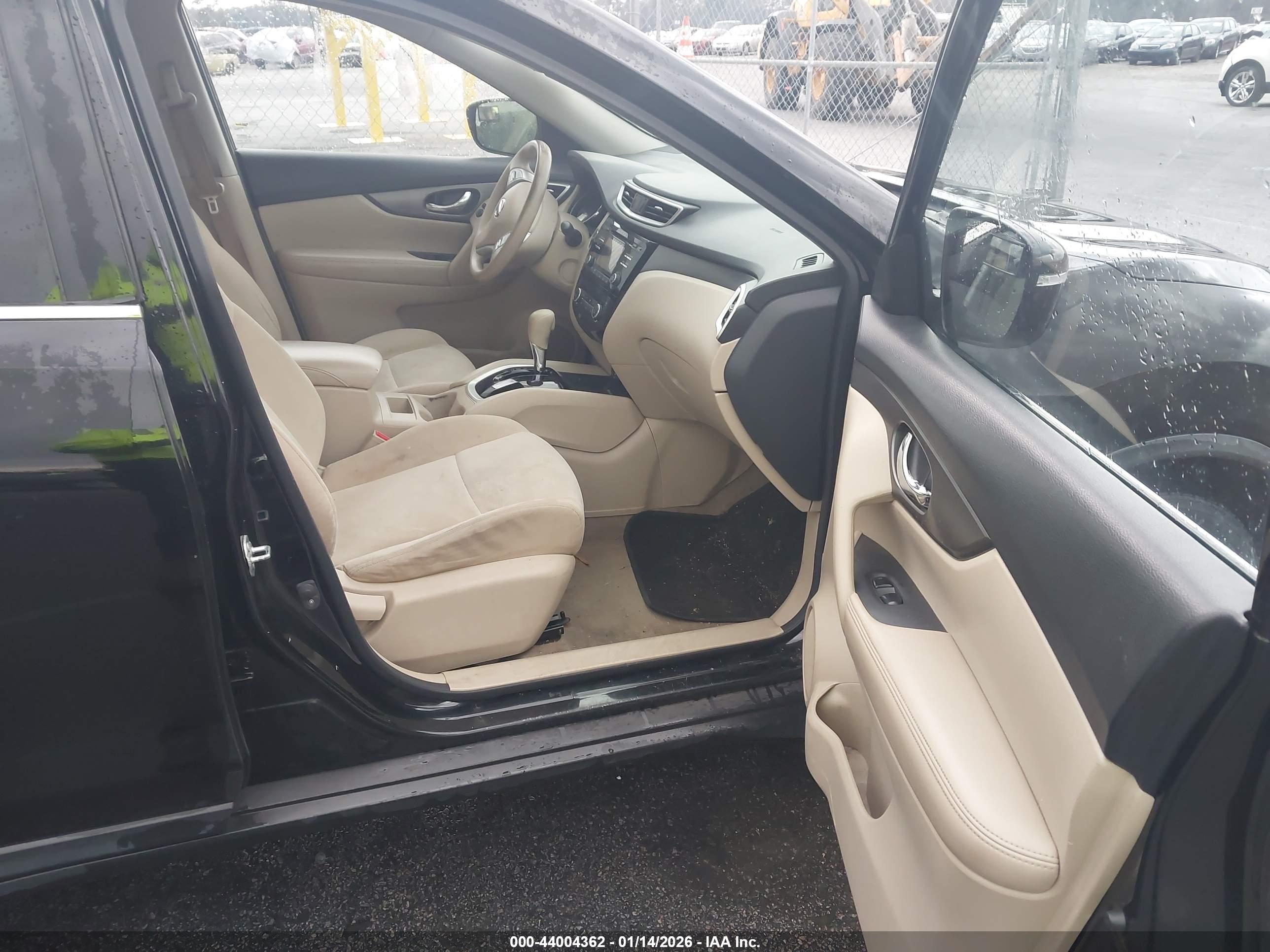 NISSAN ROGUE image 5