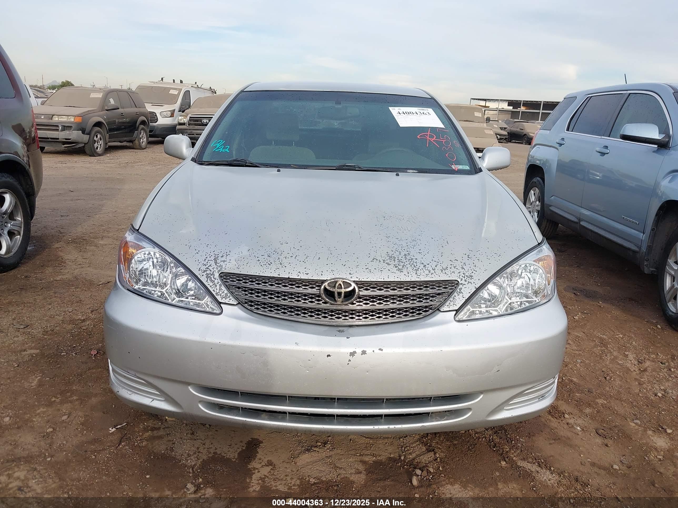 TOYOTA CAMRY image 6