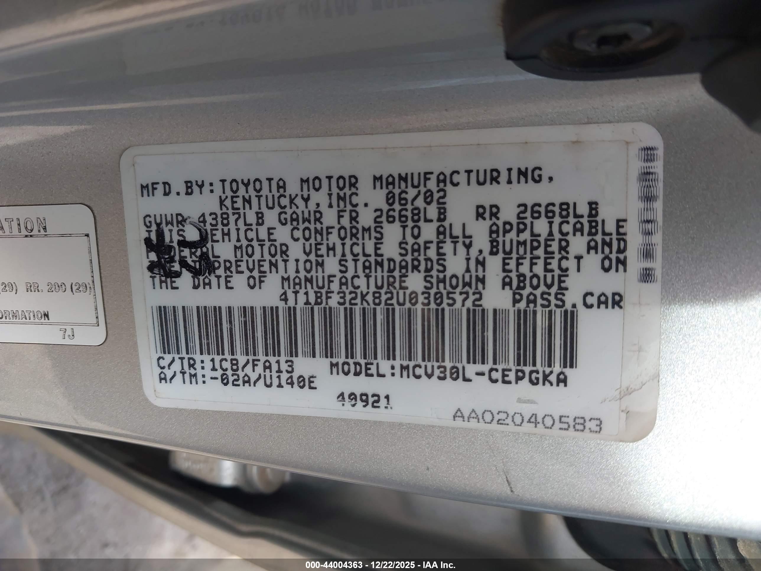 TOYOTA CAMRY image 9