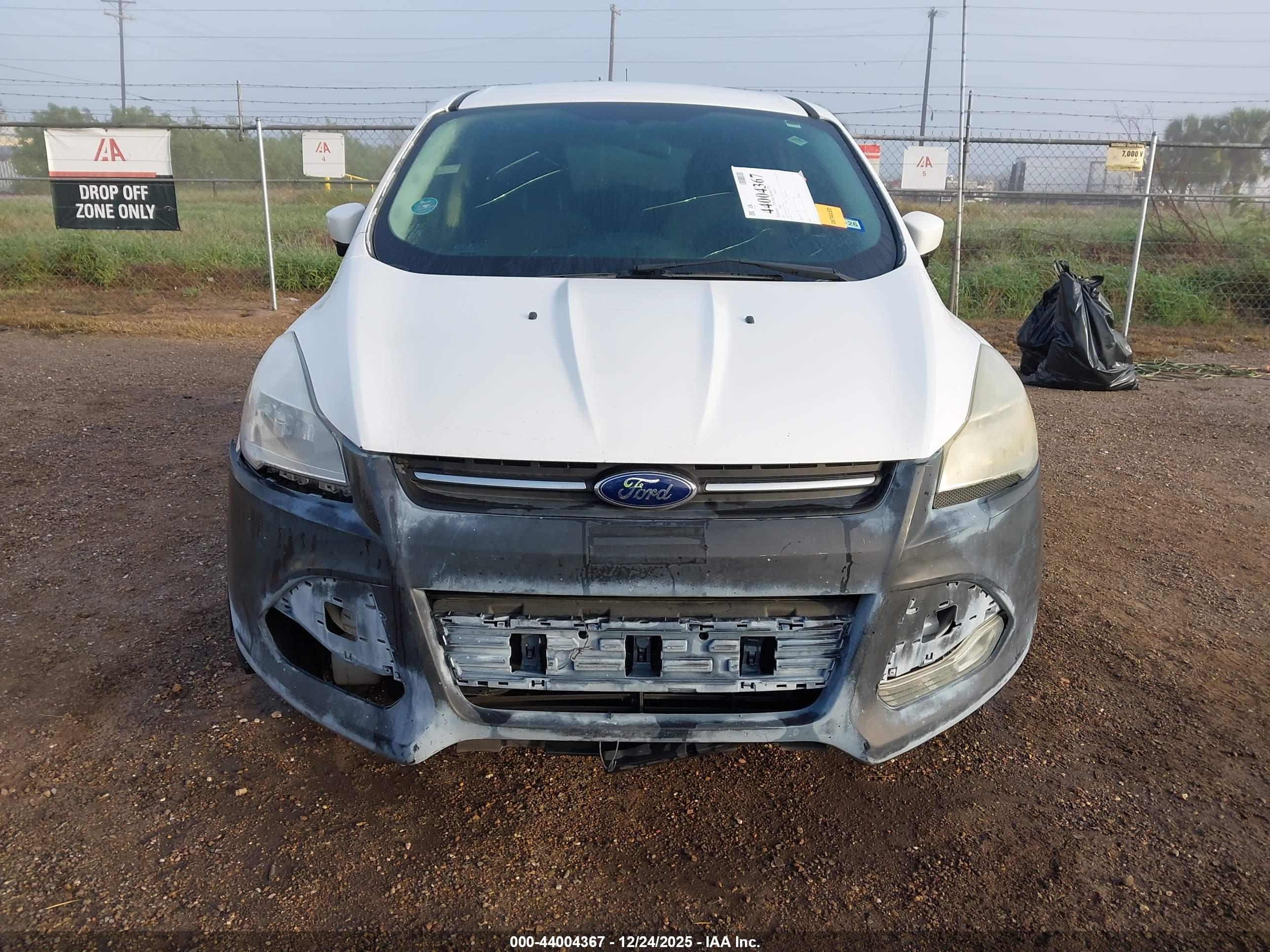 FORD ESCAPE image 6