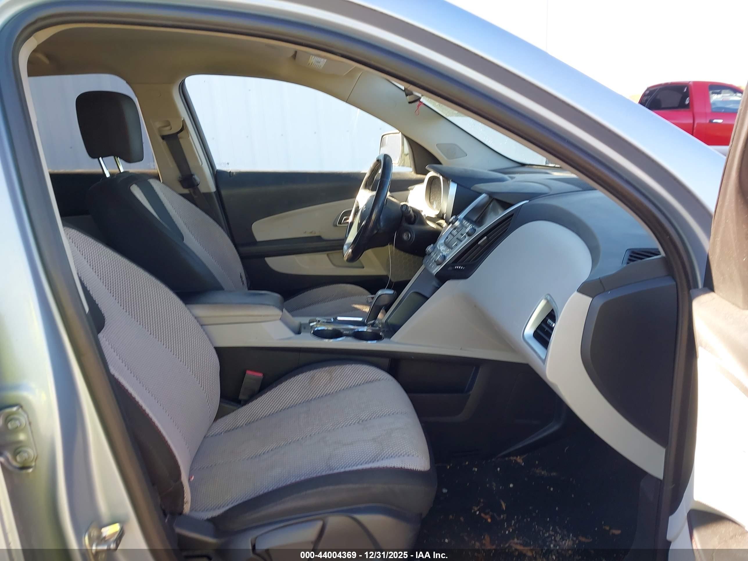 CHEVROLET EQUINOX image 5