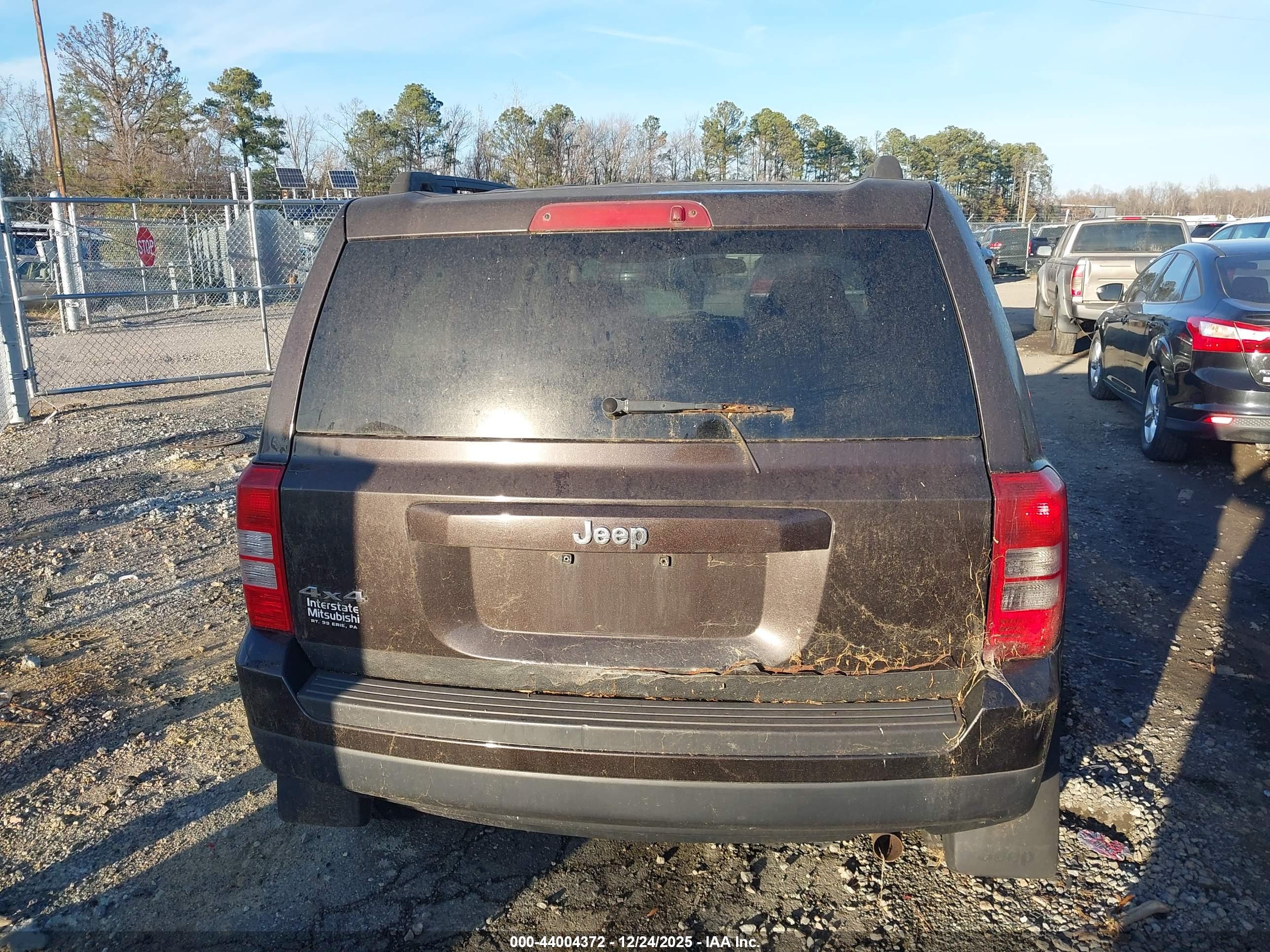 JEEP PATRIOT image 6
