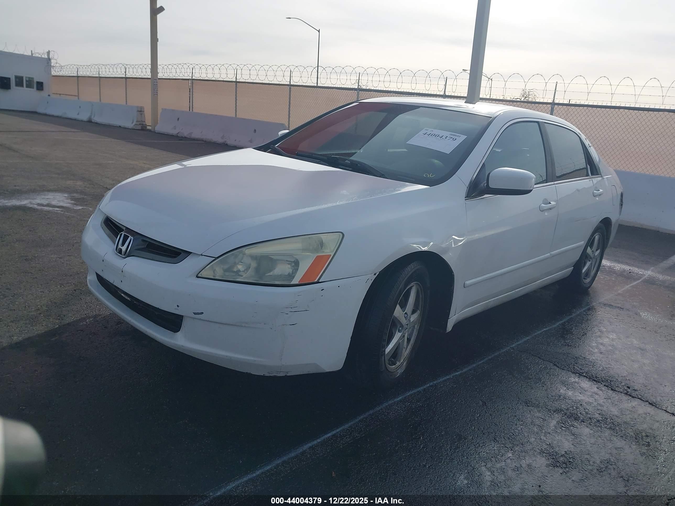 HONDA ACCORD image 2