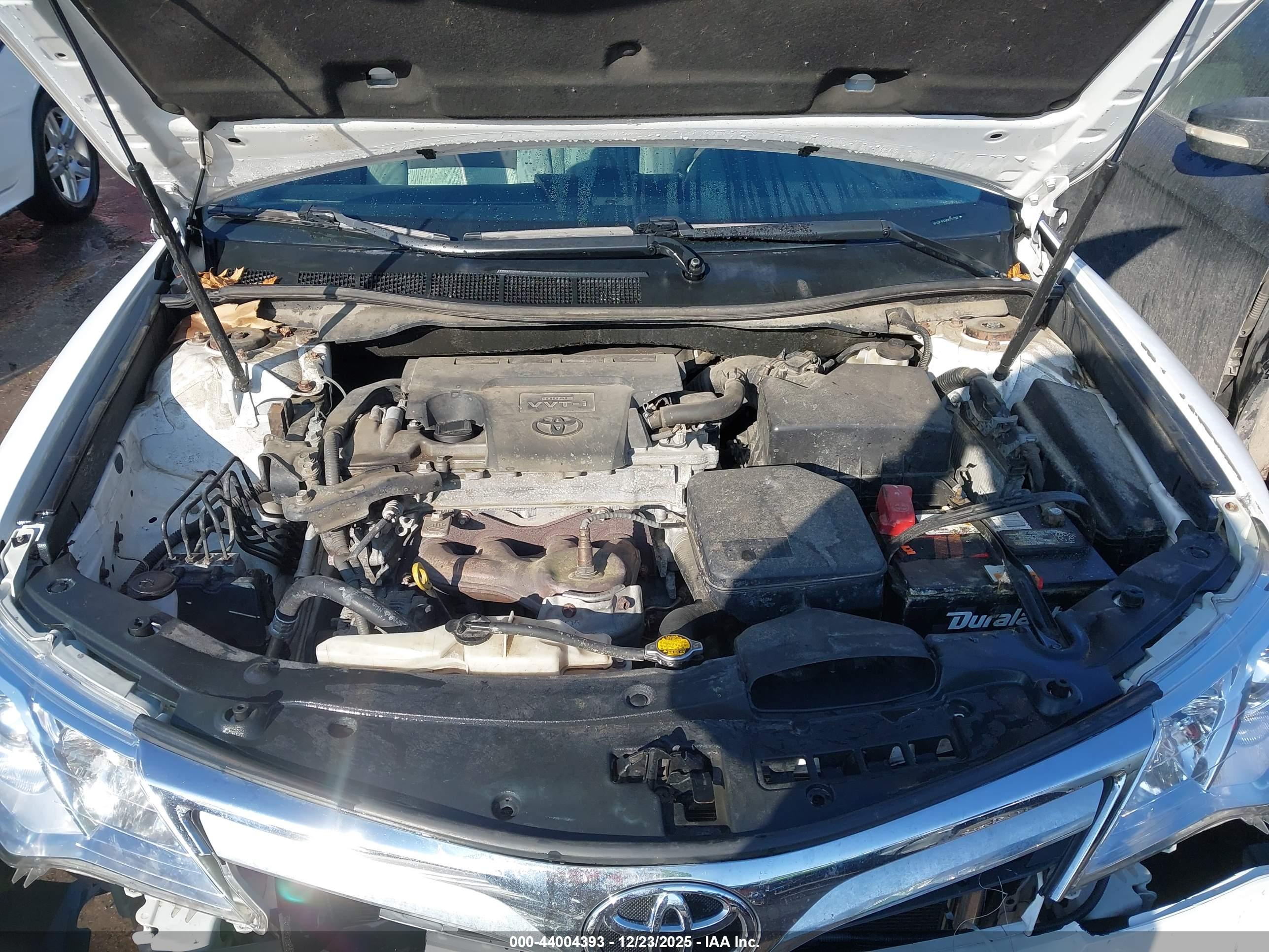 TOYOTA CAMRY image 10