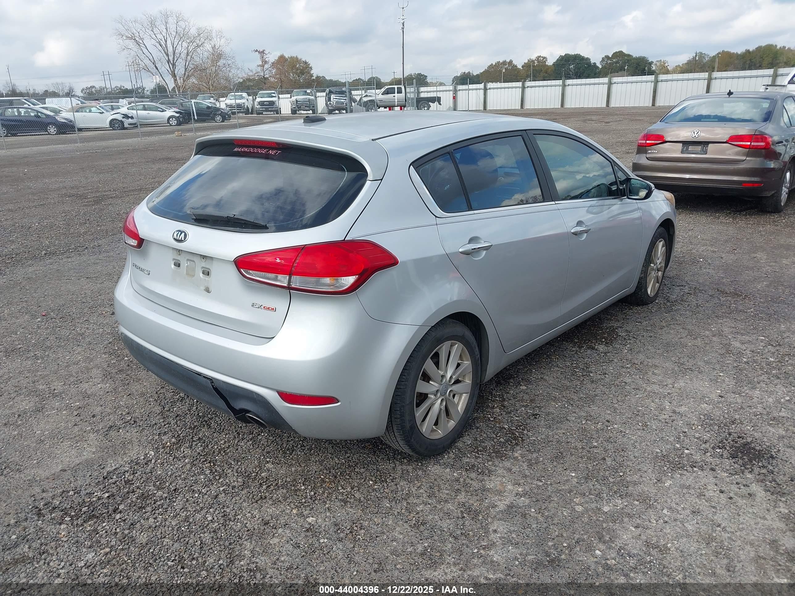 KIA FORTE image 4
