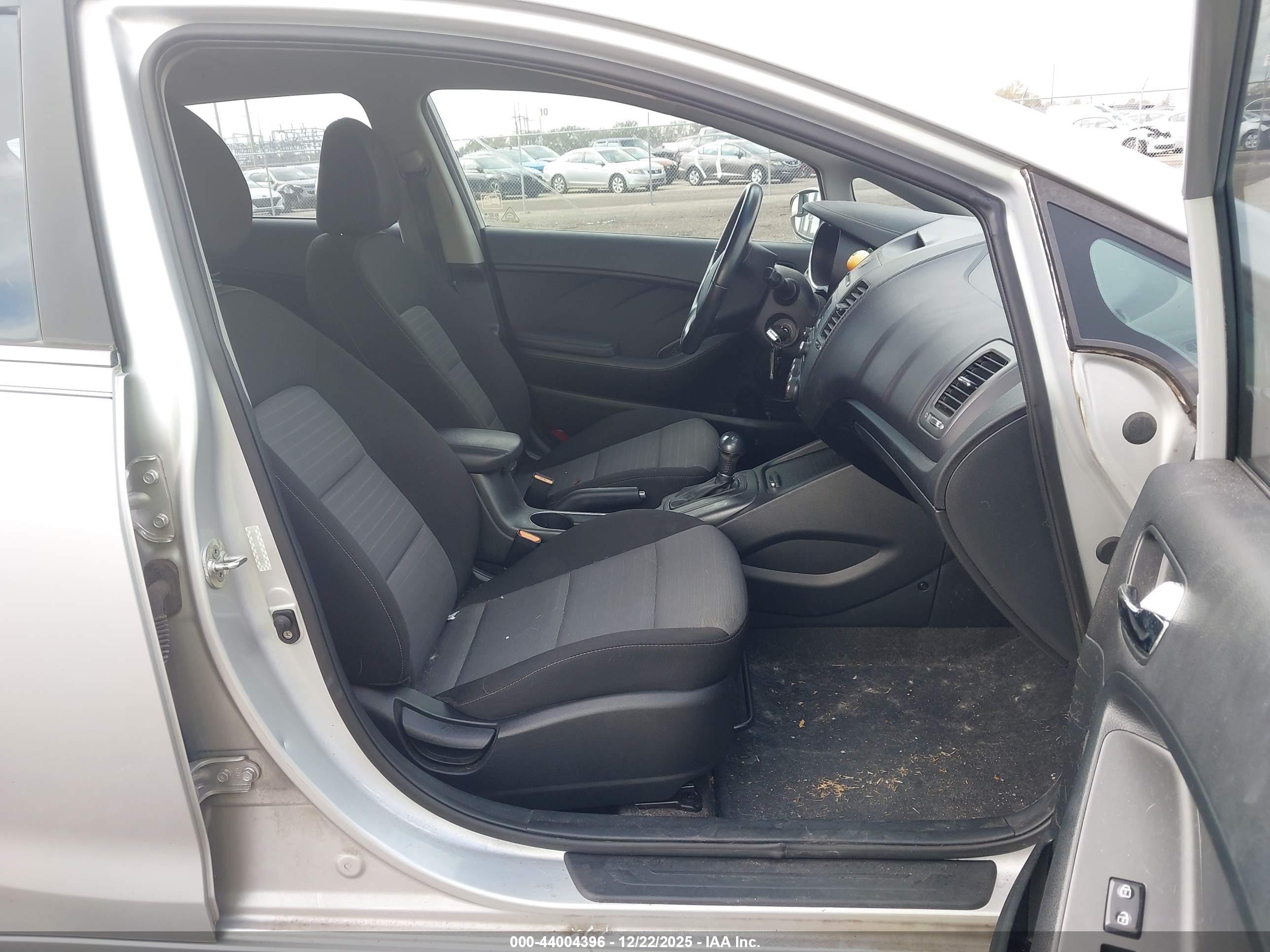 KIA FORTE image 5