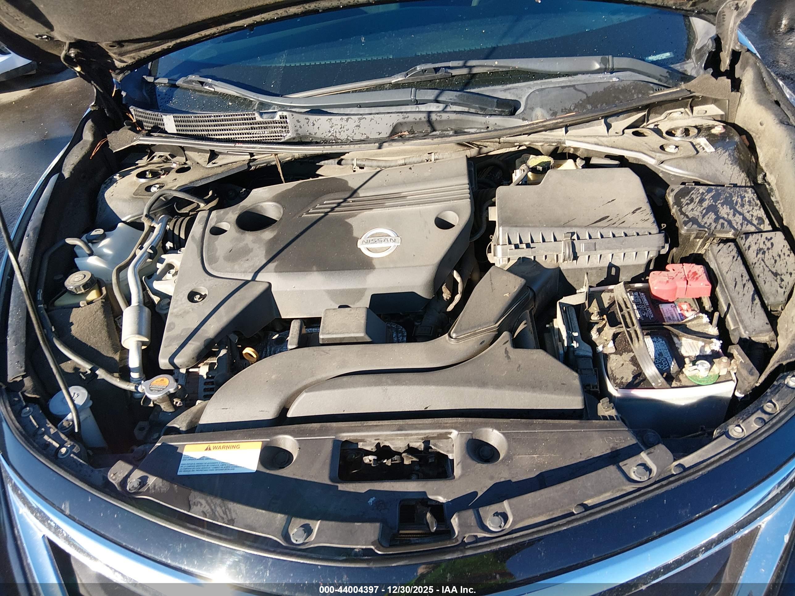 NISSAN ALTIMA image 10