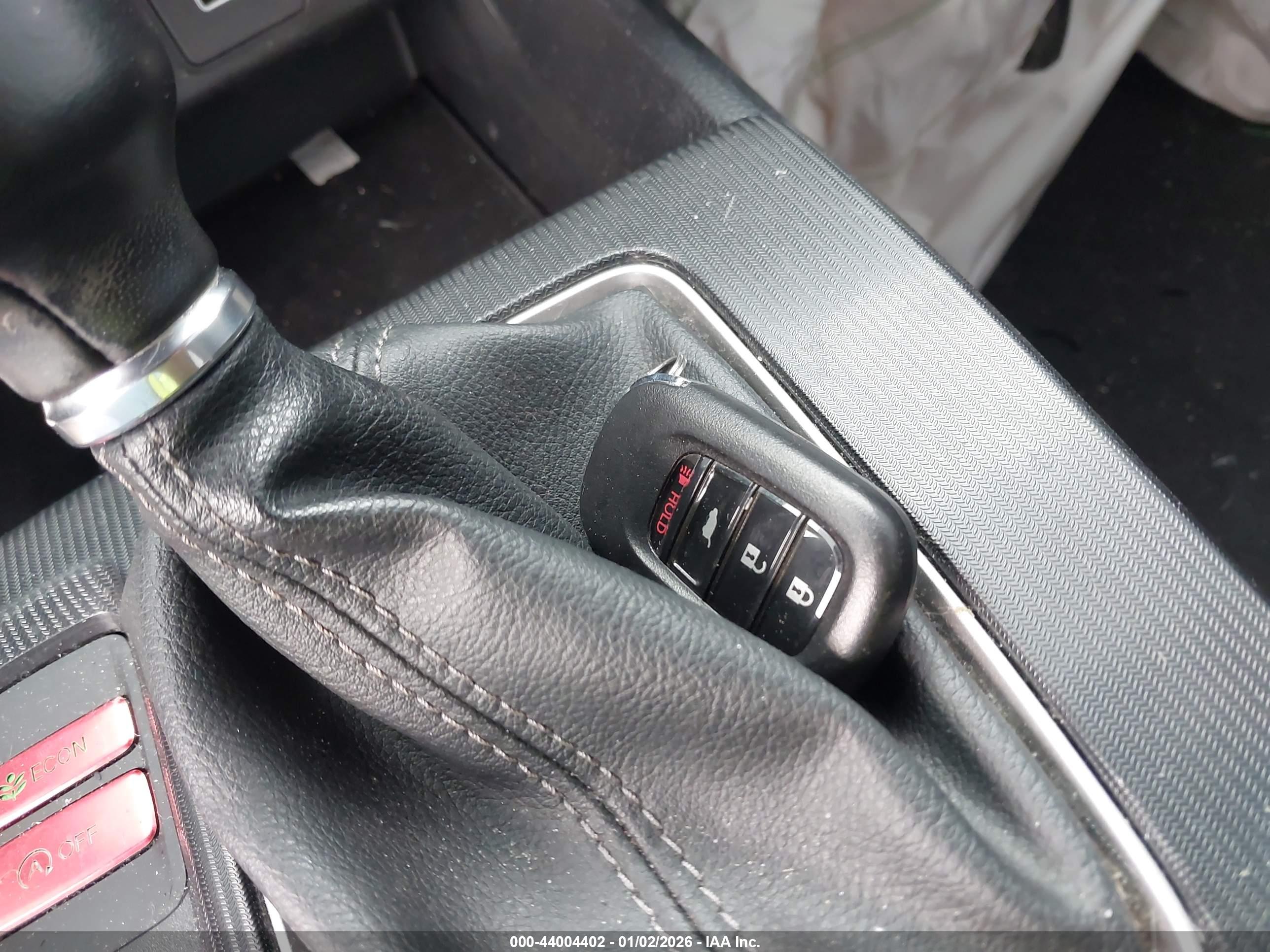 HONDA CIVIC image 11