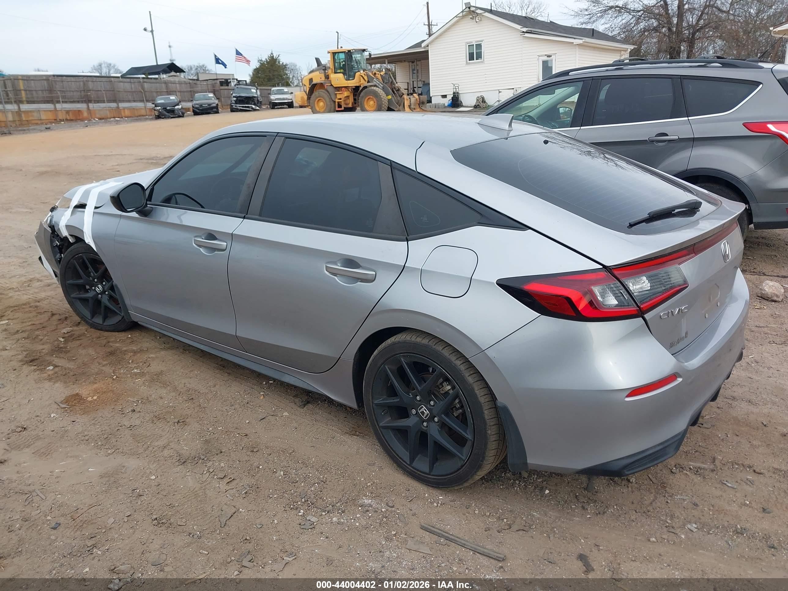 HONDA CIVIC image 3