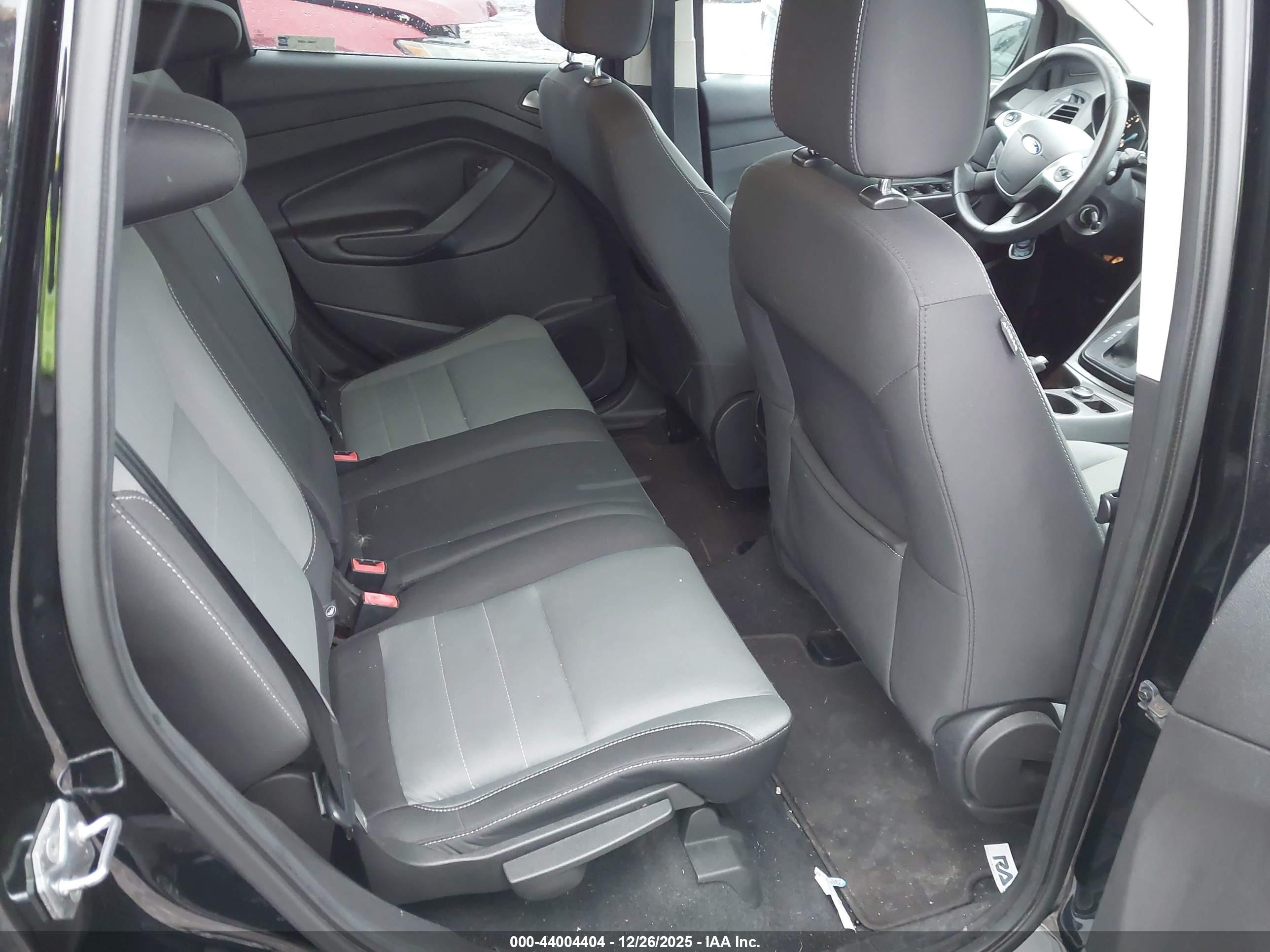 FORD ESCAPE image 8