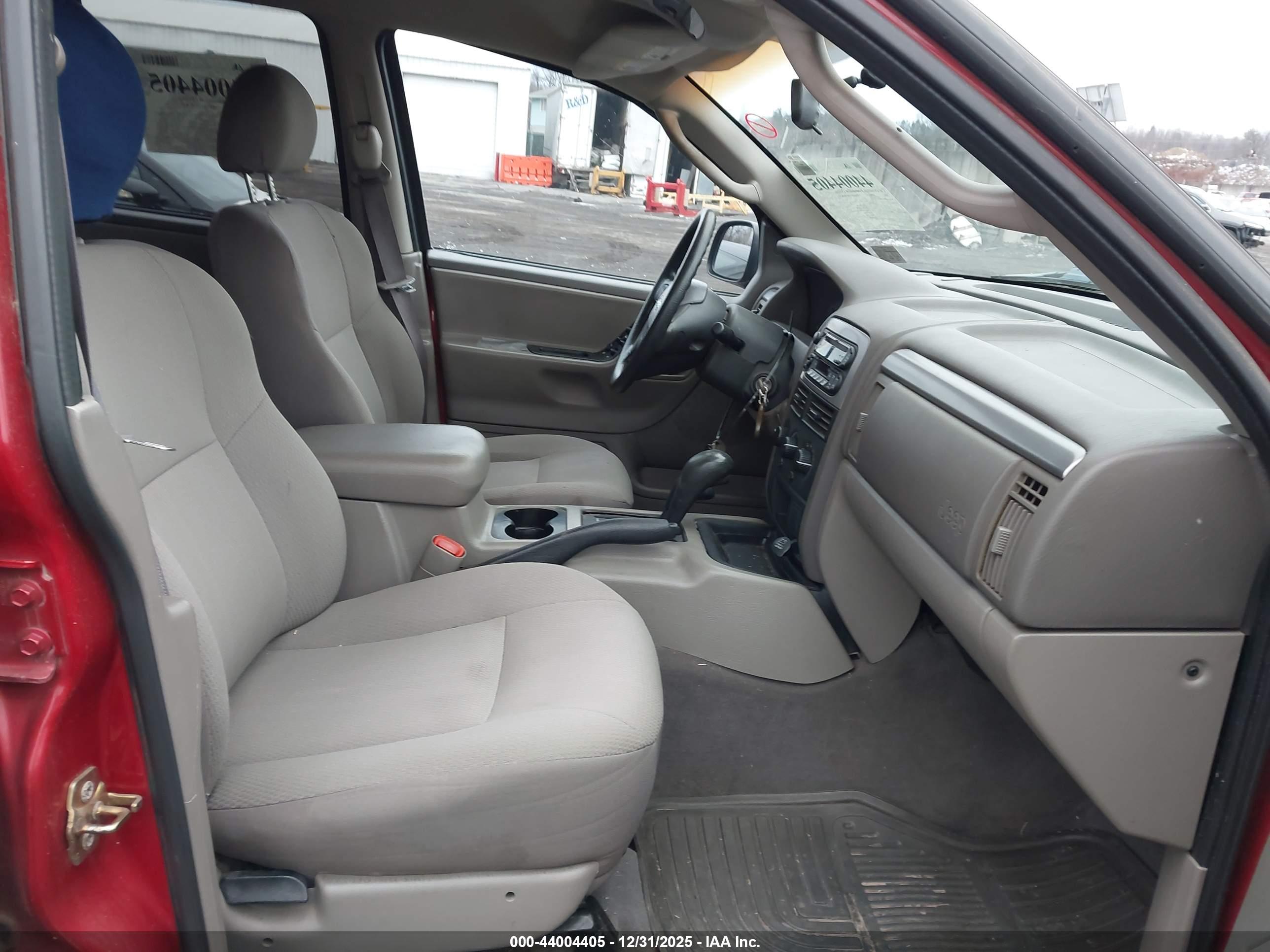 JEEP GRAND image 5