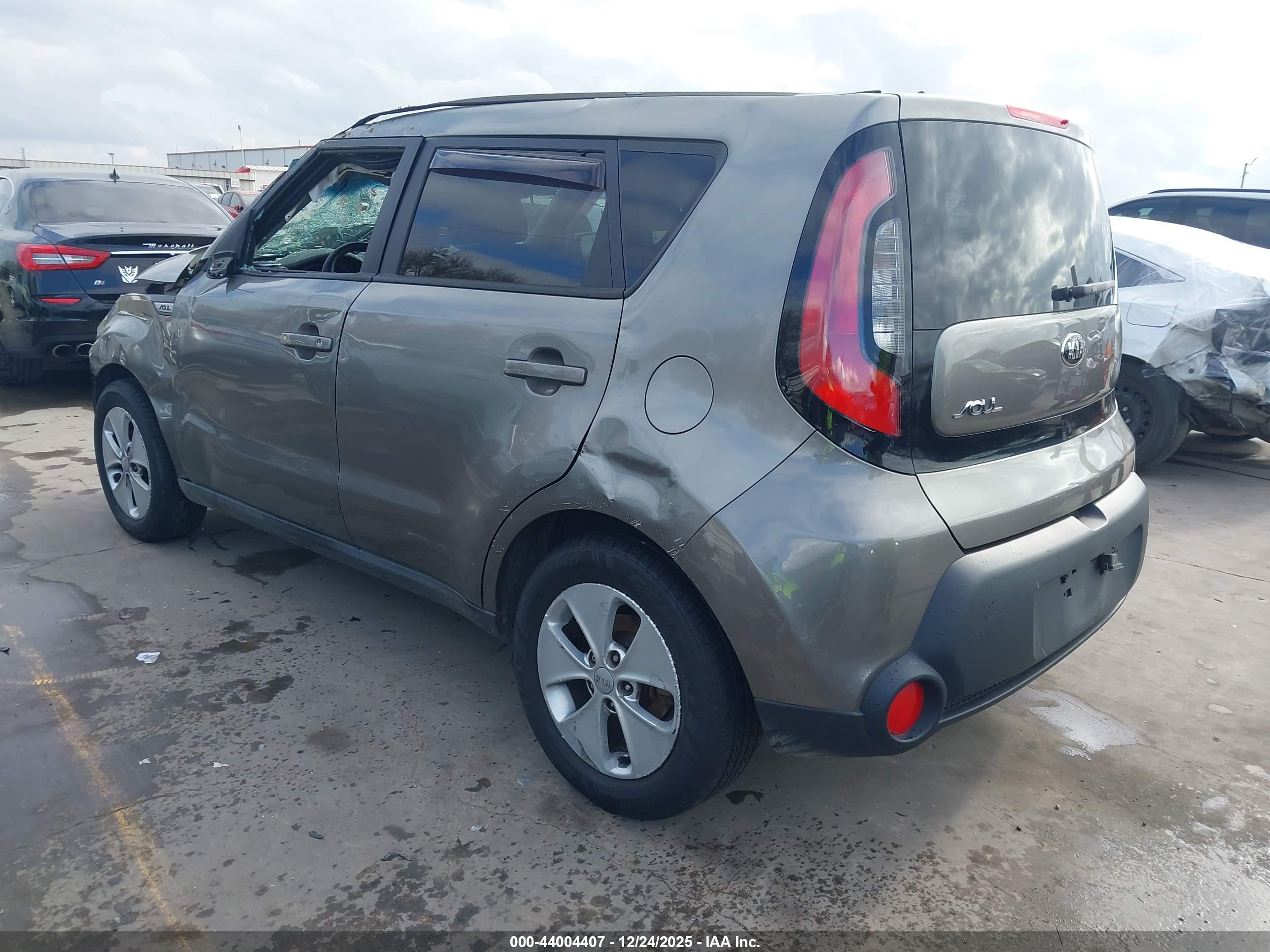 KIA SOUL image 3