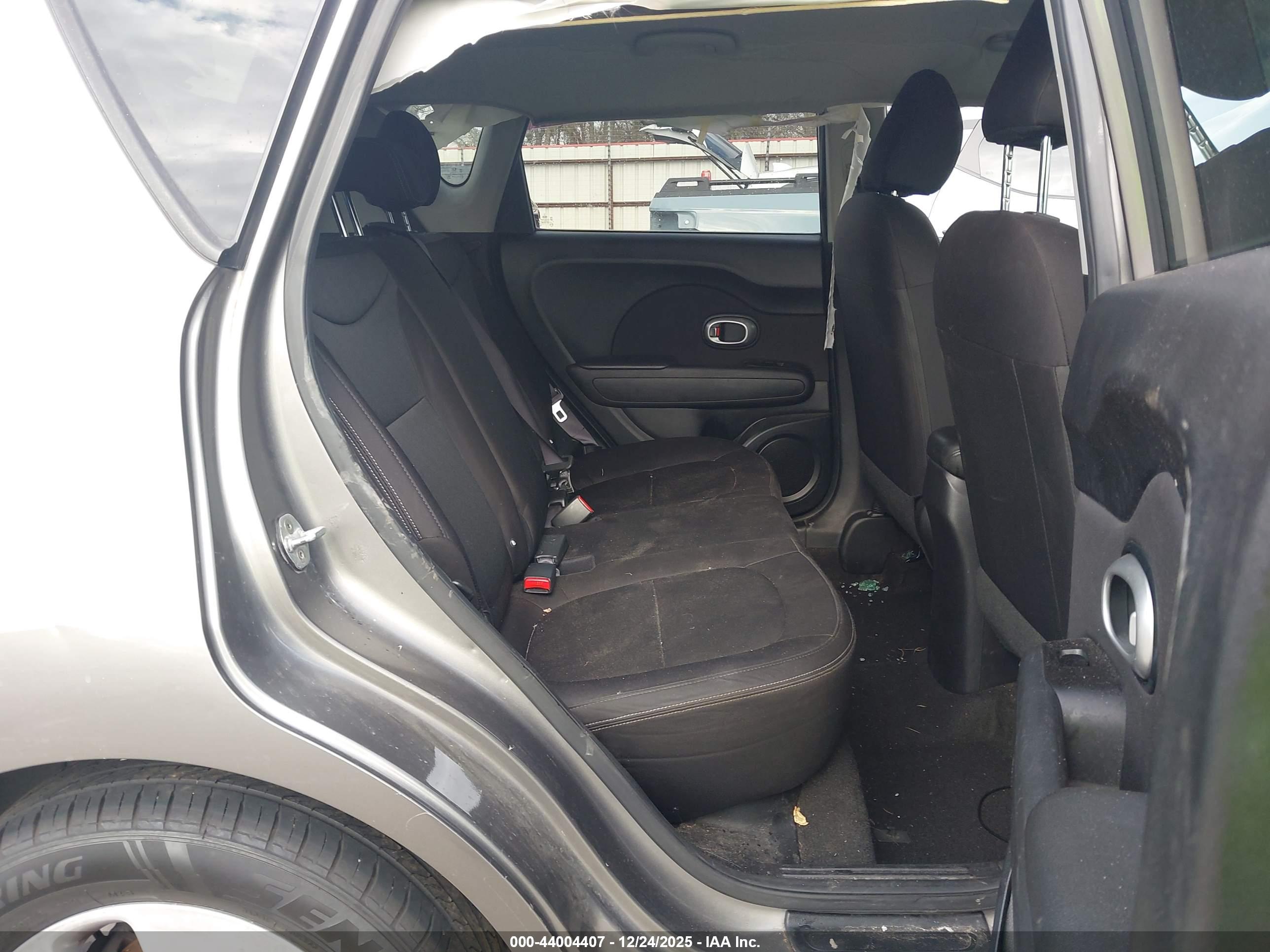 KIA SOUL image 8